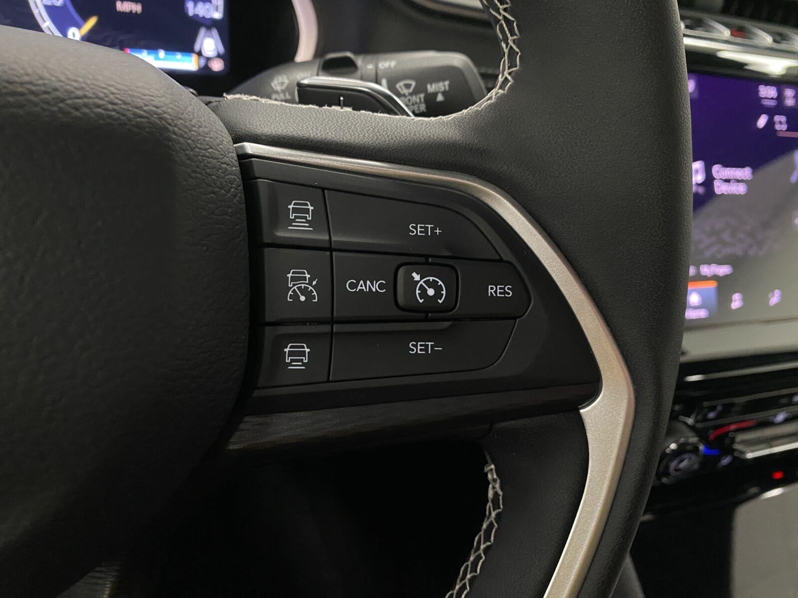 2025 Jeep Grand Cherokee Altitude X 4x4