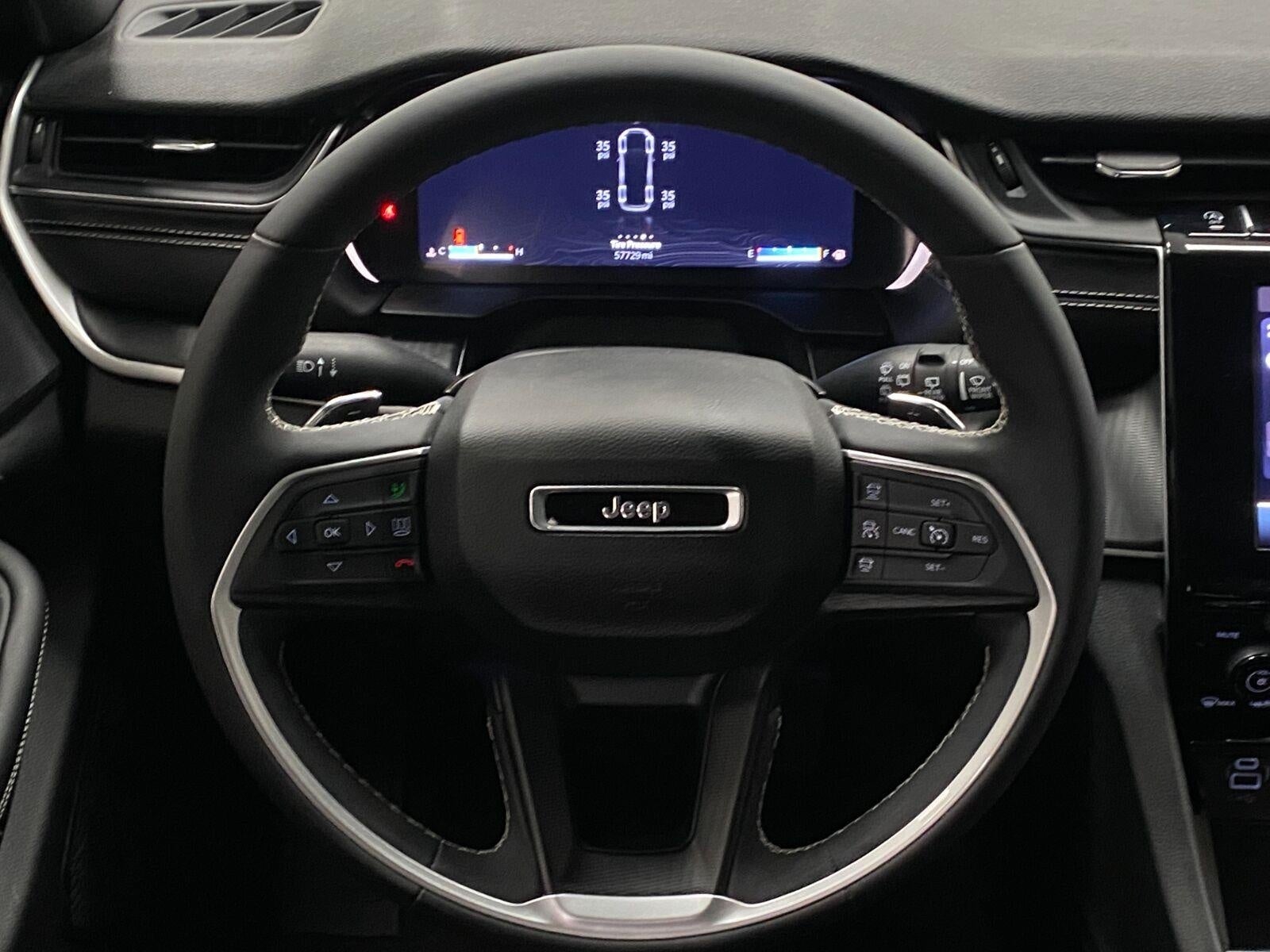 2023 Jeep Grand Cherokee L Altitude 4x4