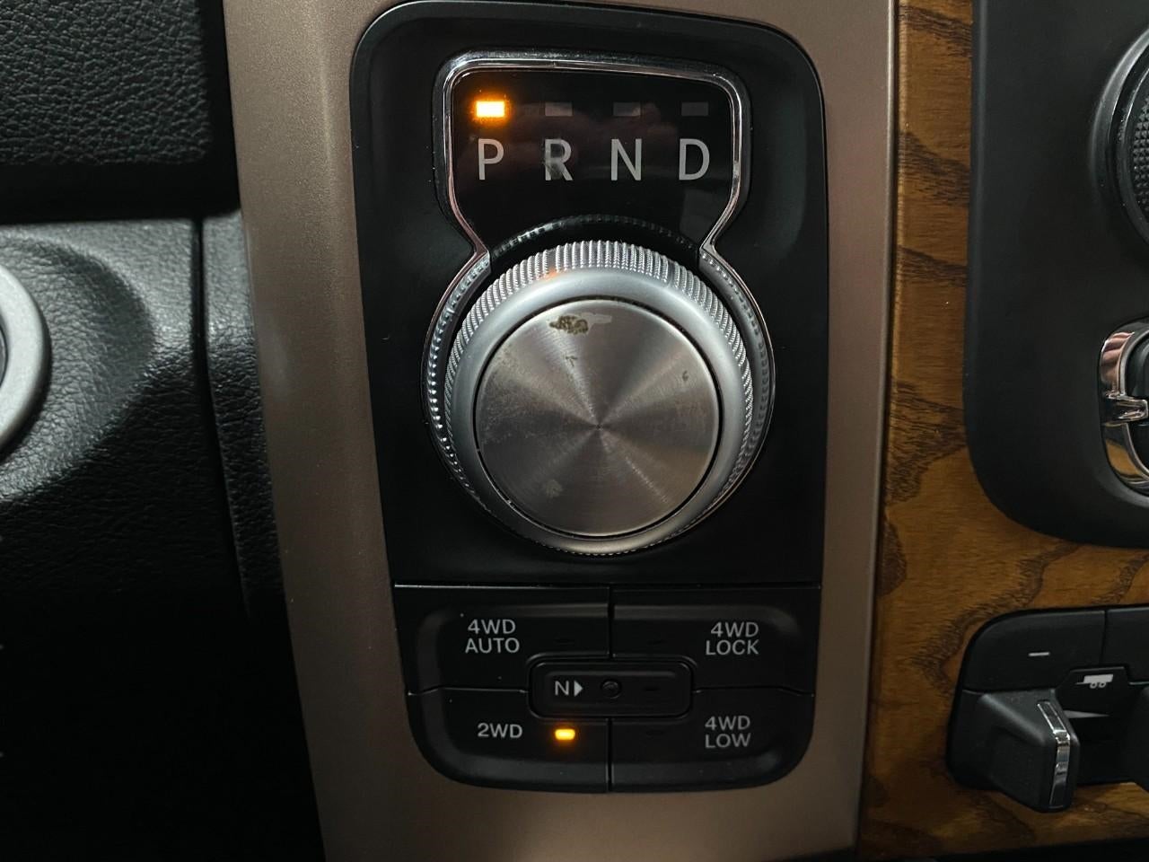 2015 RAM 1500 4WD Crew Cab 140.5 Laramie Longhorn