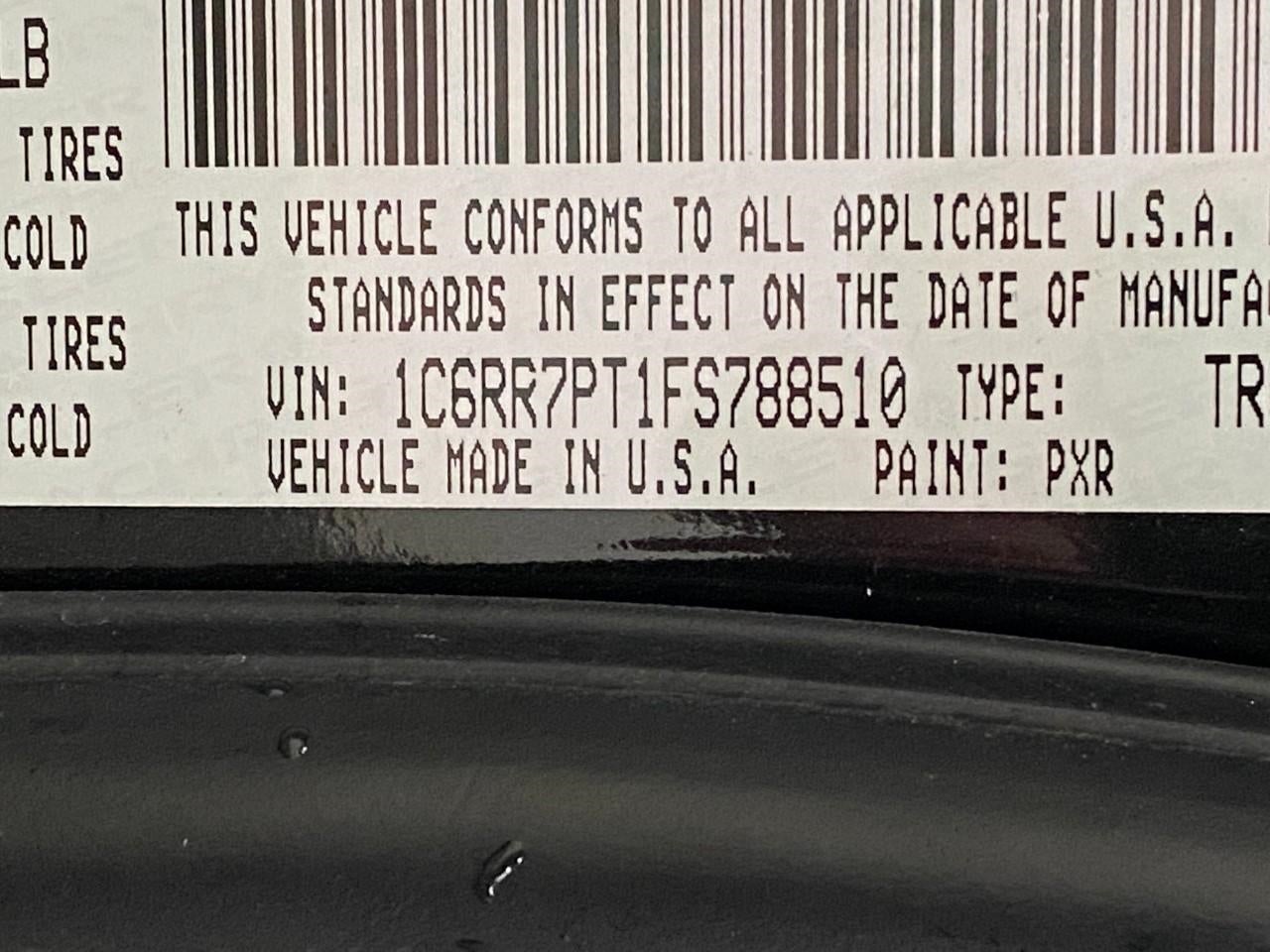 2015 RAM 1500 4WD Crew Cab 140.5 Laramie Longhorn
