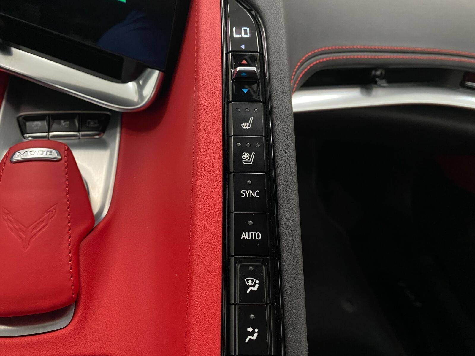 2023 Chevrolet Corvette 2dr Stingray Conv w/2LT