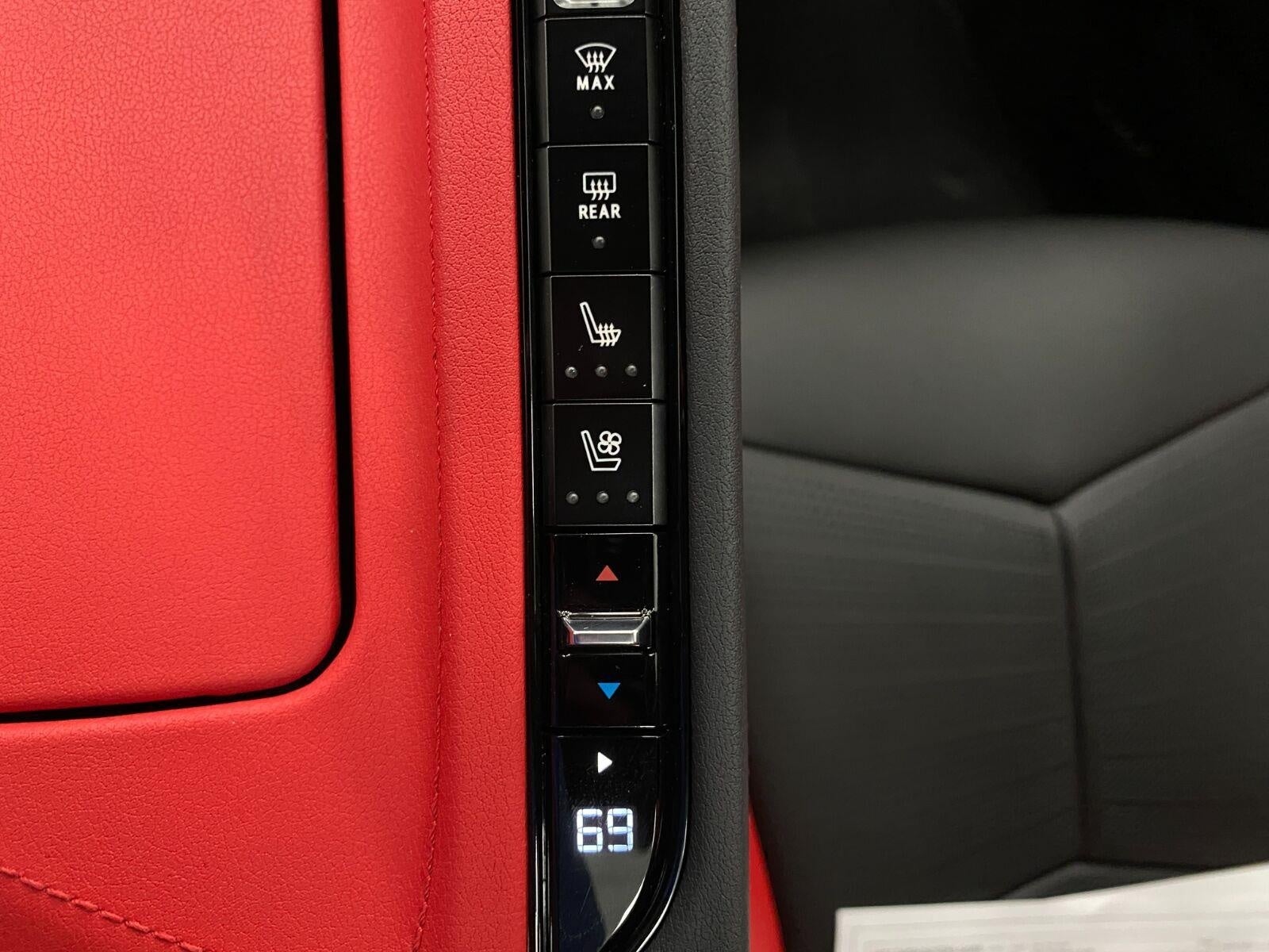 2023 Chevrolet Corvette 2dr Stingray Conv w/2LT