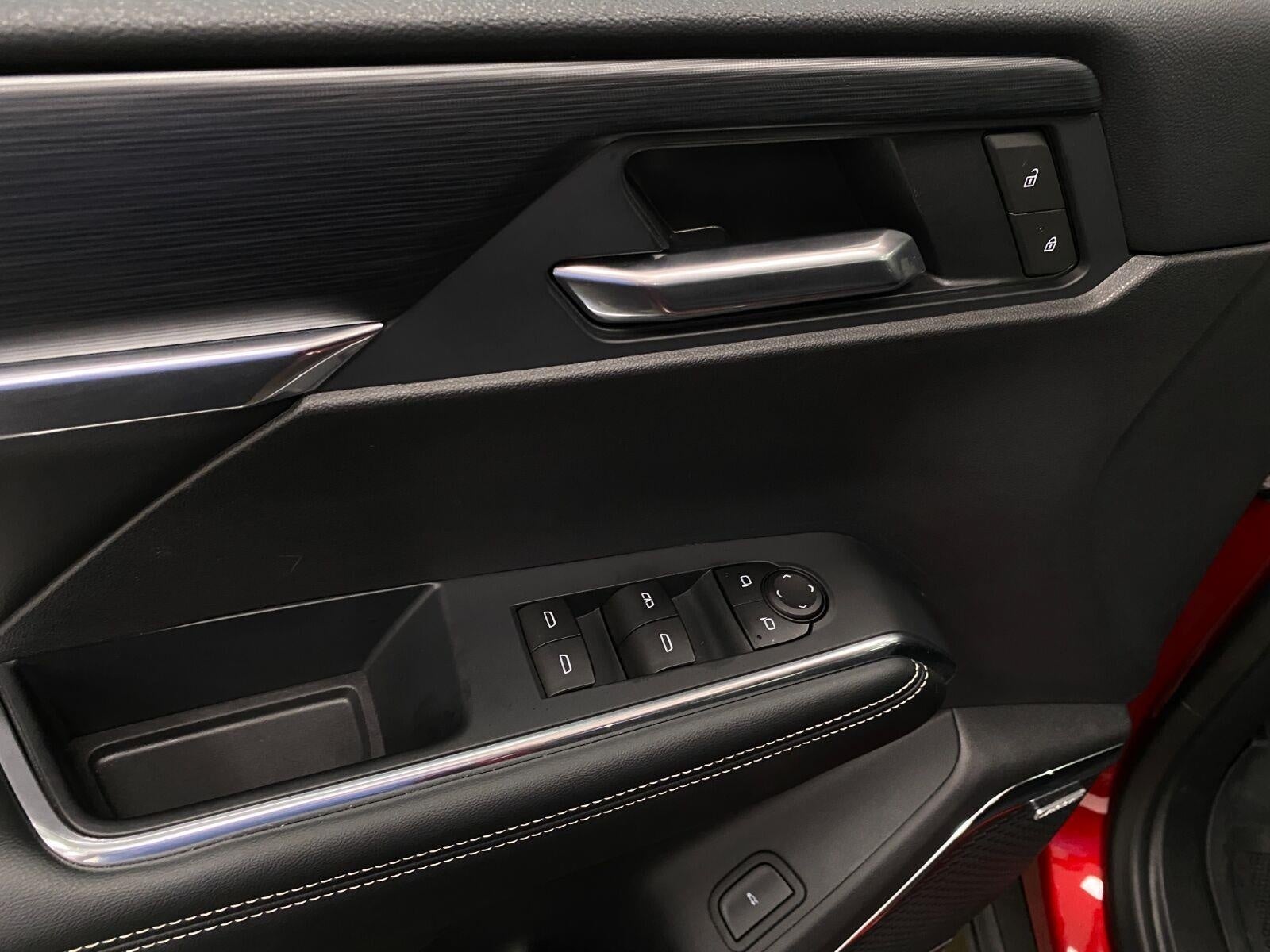 2025 GMC Acadia AWD 4dr Elevation