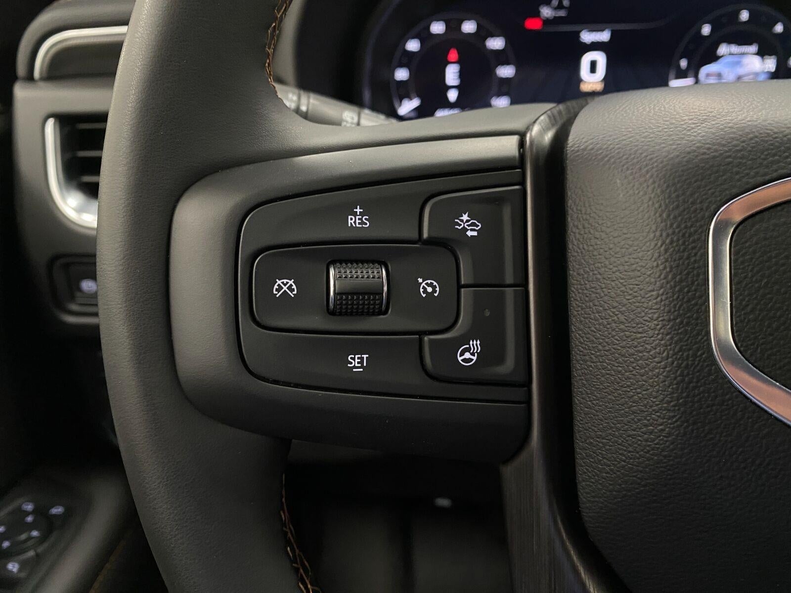 2024 GMC Yukon 4WD 4dr AT4