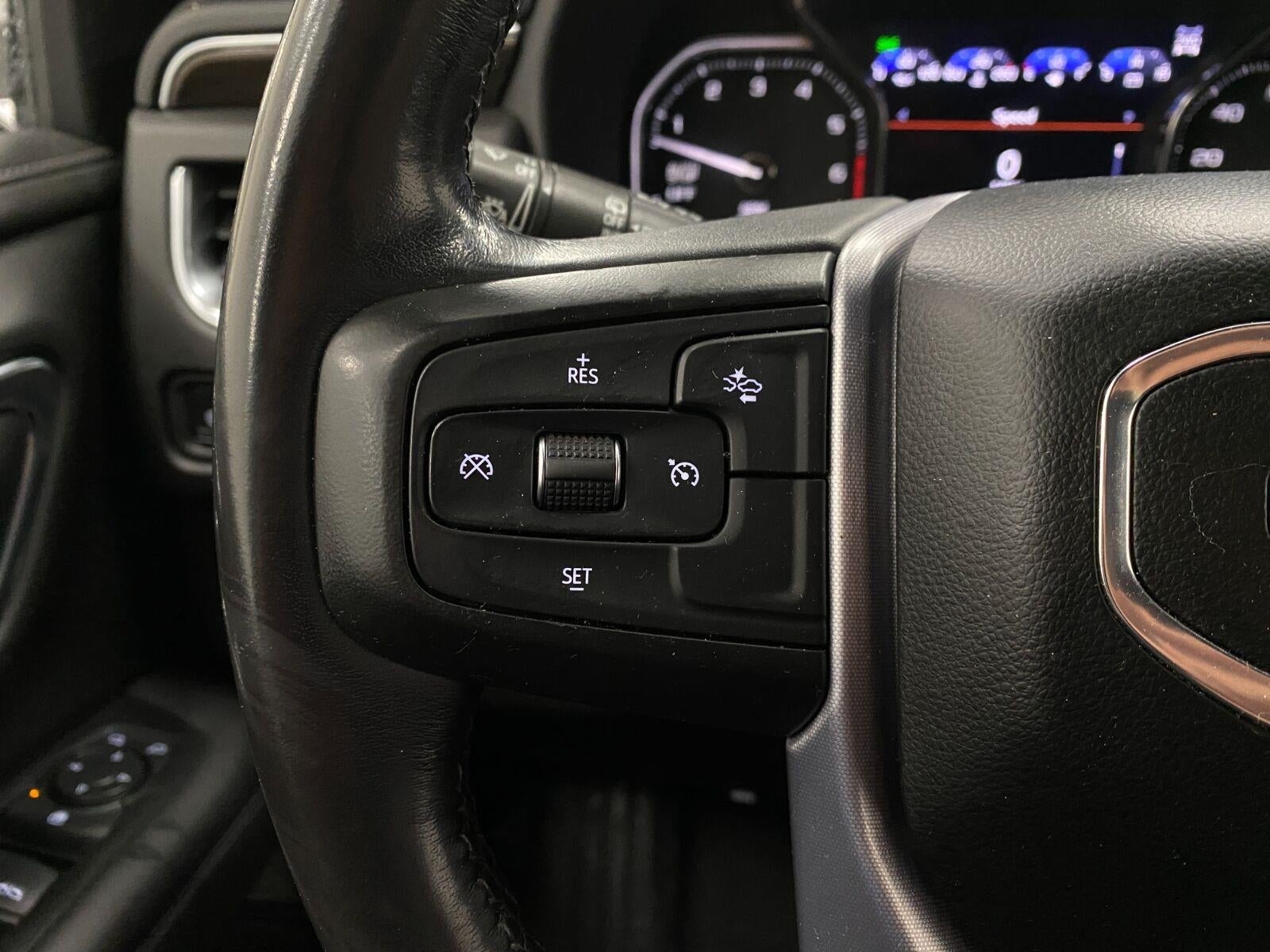 2021 GMC Yukon XL 4WD 4dr SLE