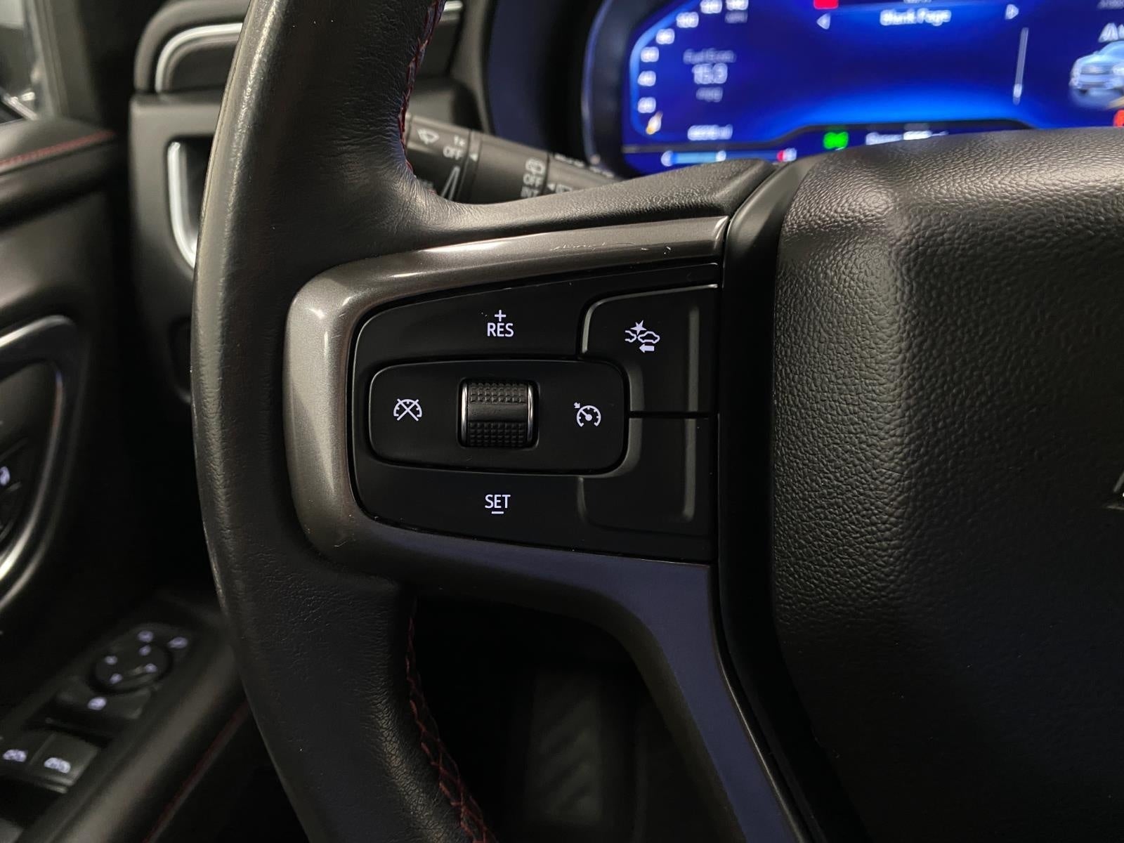 2023 Chevrolet Suburban 4WD 4dr RST