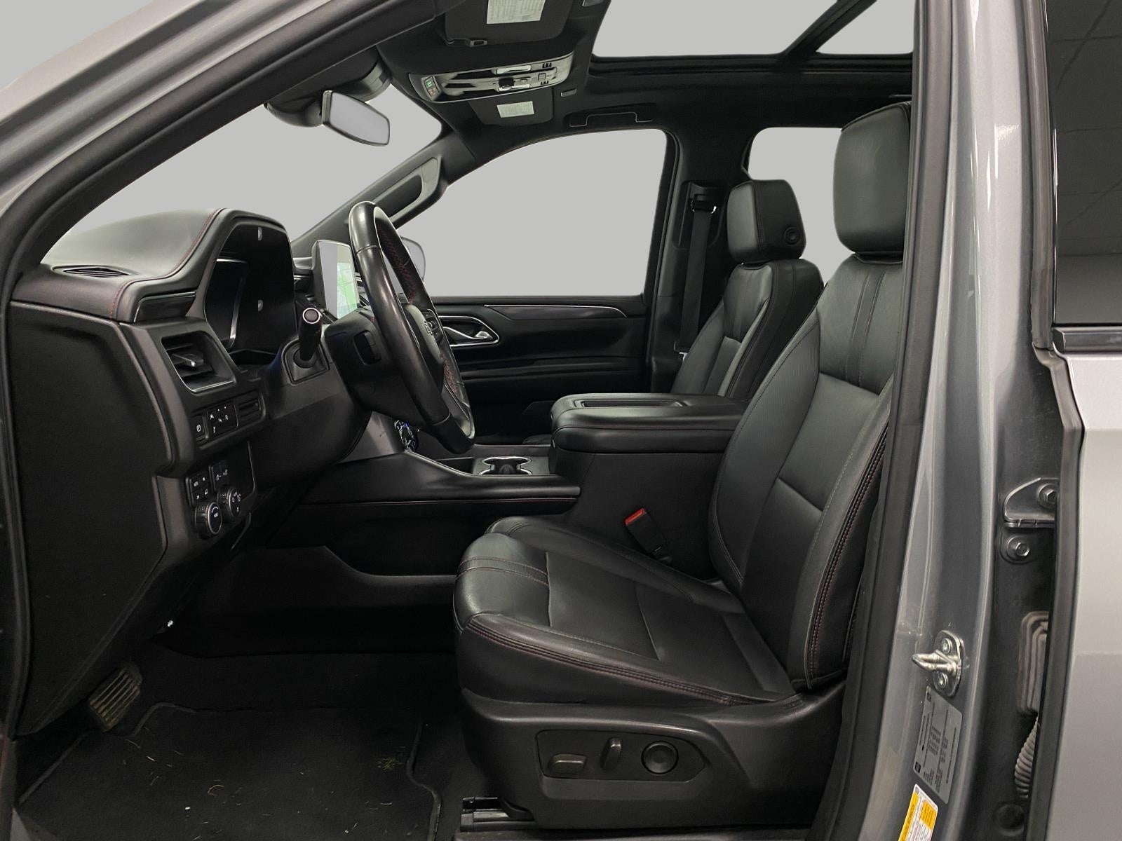 2023 Chevrolet Suburban 4WD 4dr RST