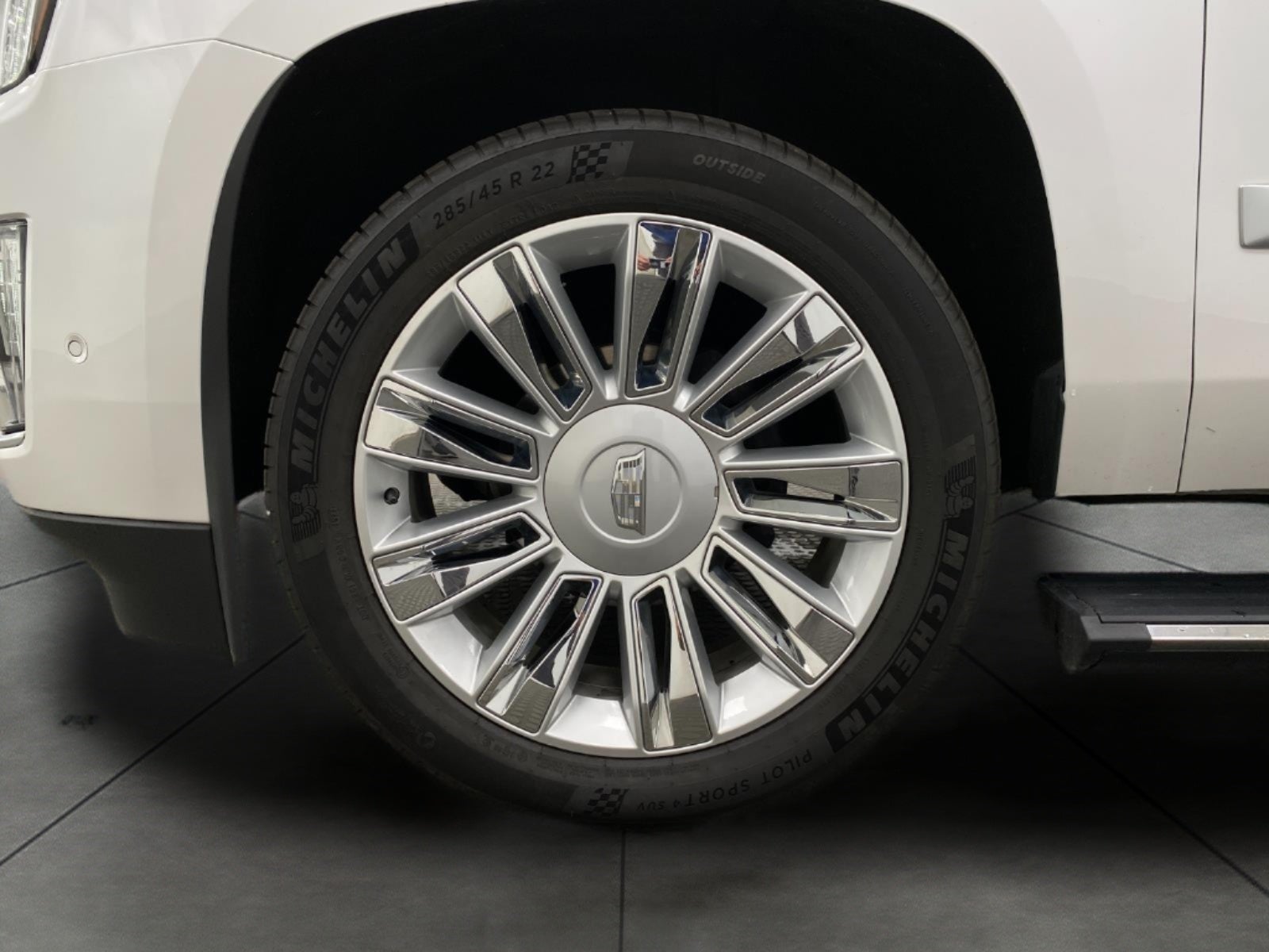 2020 Cadillac Escalade 4WD 4dr Platinum