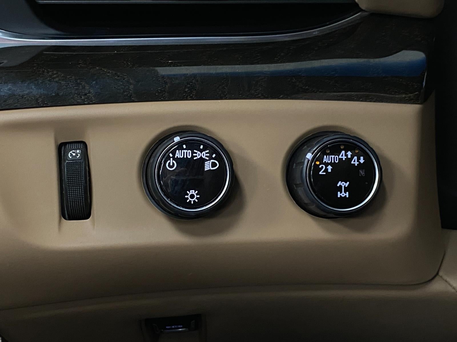 2020 Cadillac Escalade 4WD 4dr Platinum