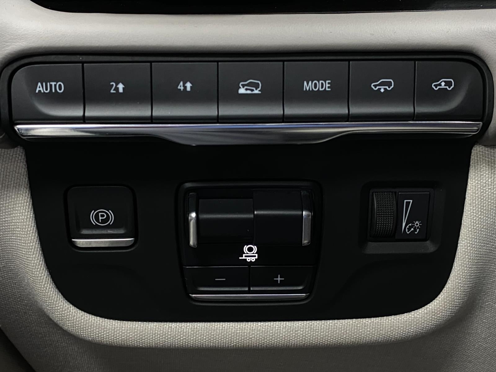 2023 Cadillac Escalade ESV 4WD 4dr Premium Luxury Platinum