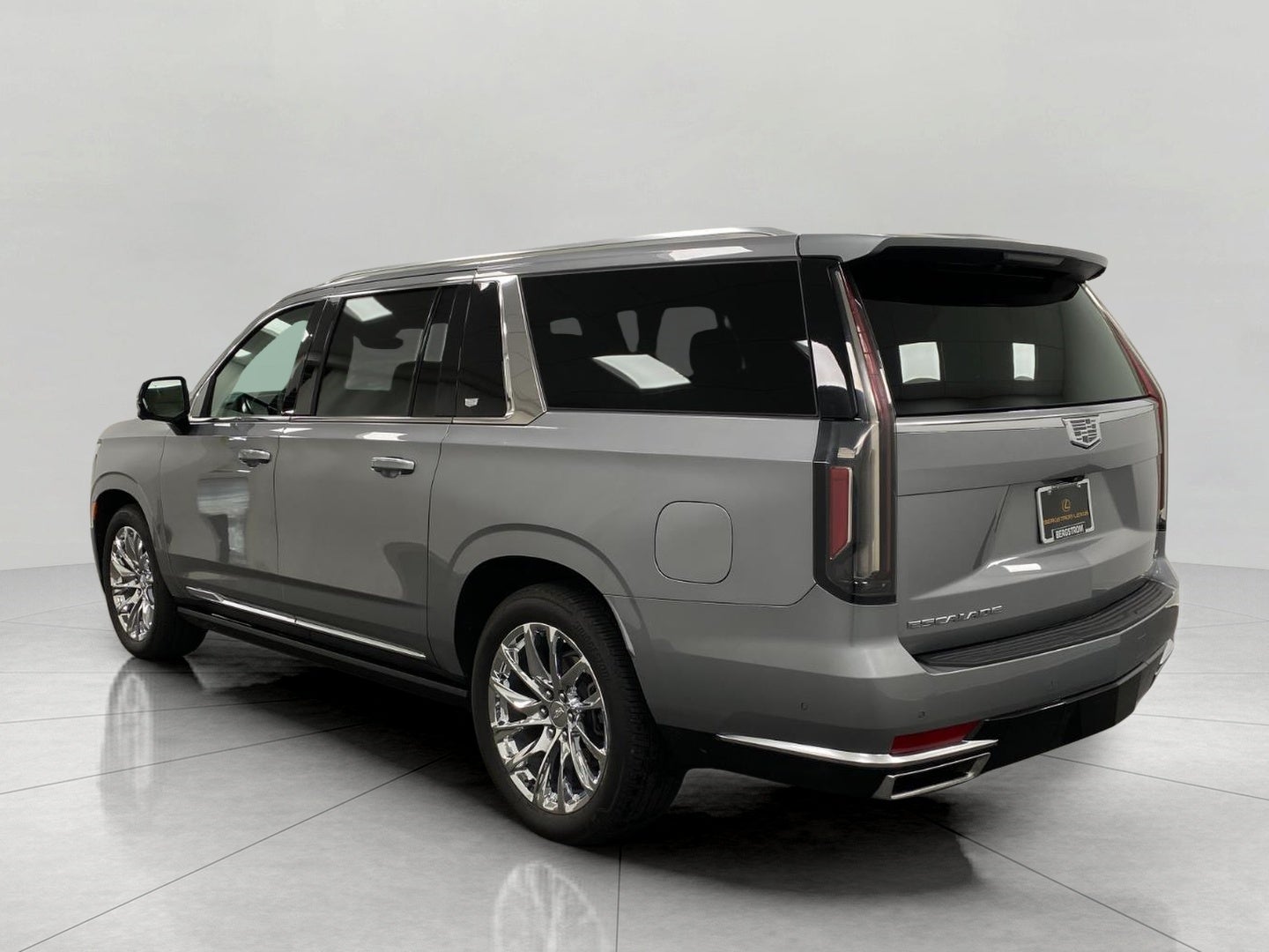 2023 Cadillac Escalade ESV 4WD 4dr Premium Luxury Platinum