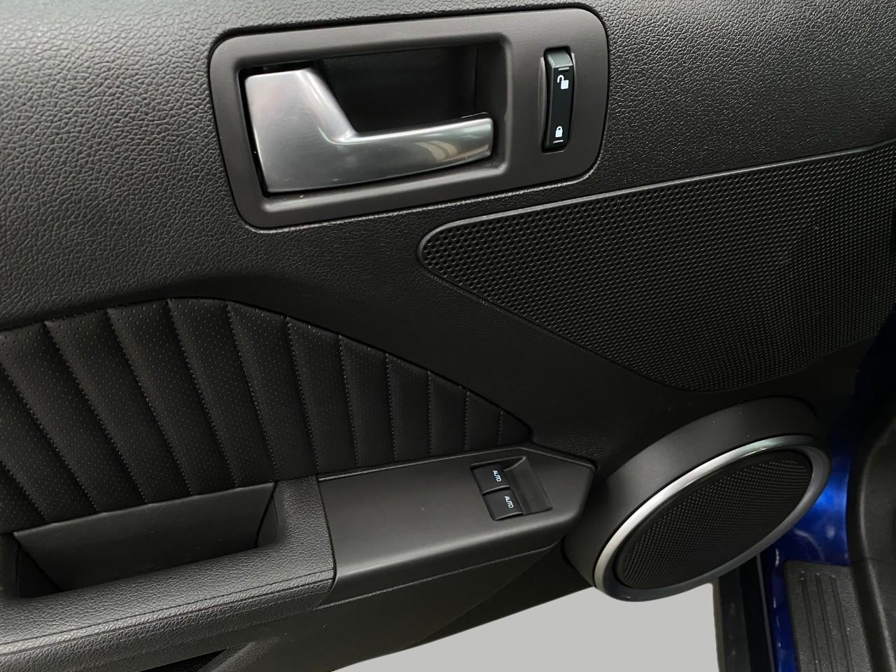 2010 Ford Mustang 2dr Cpe Shelby GT500