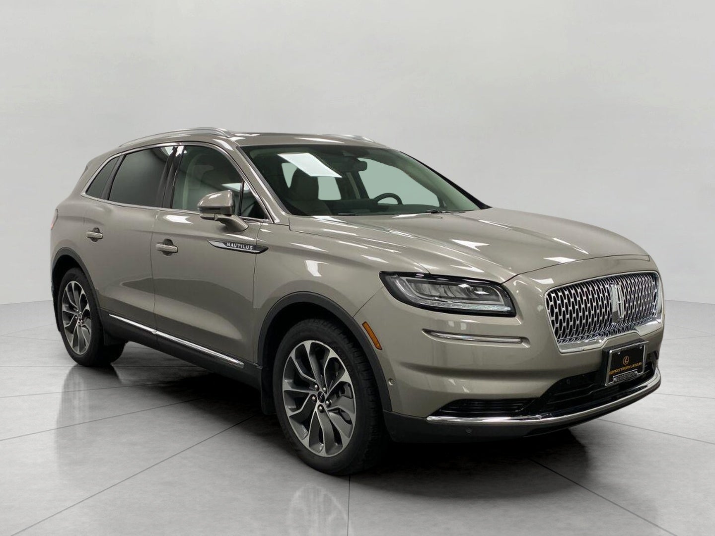 2023 Lincoln Nautilus Reserve AWD