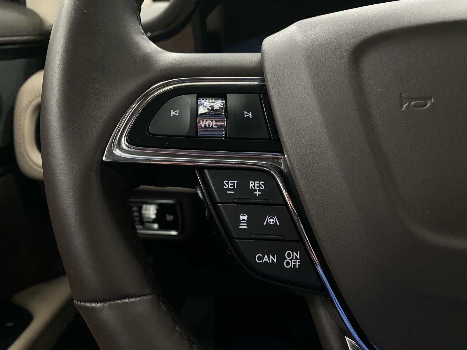 2023 Lincoln Nautilus Reserve AWD