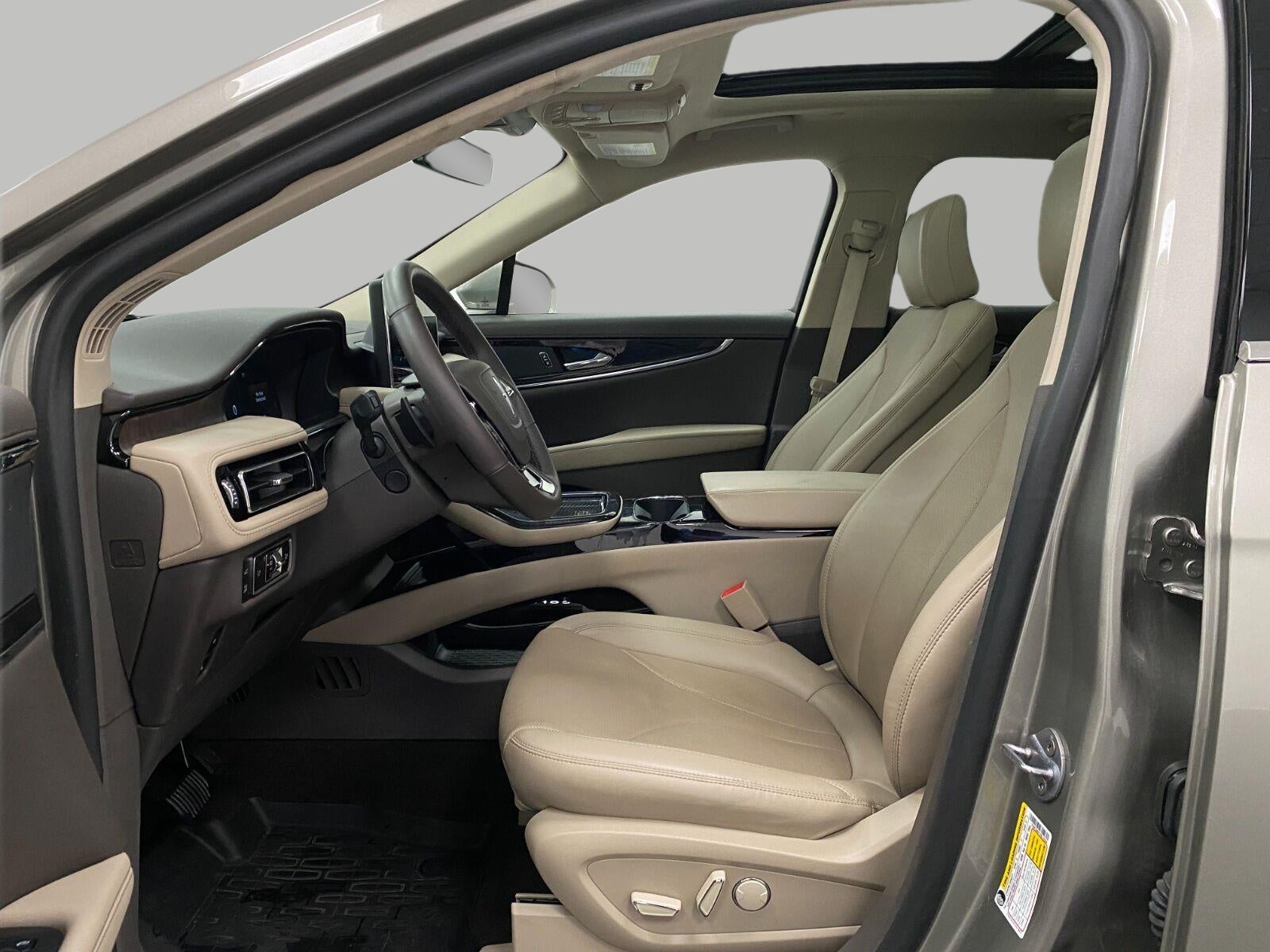 2023 Lincoln Nautilus Reserve AWD