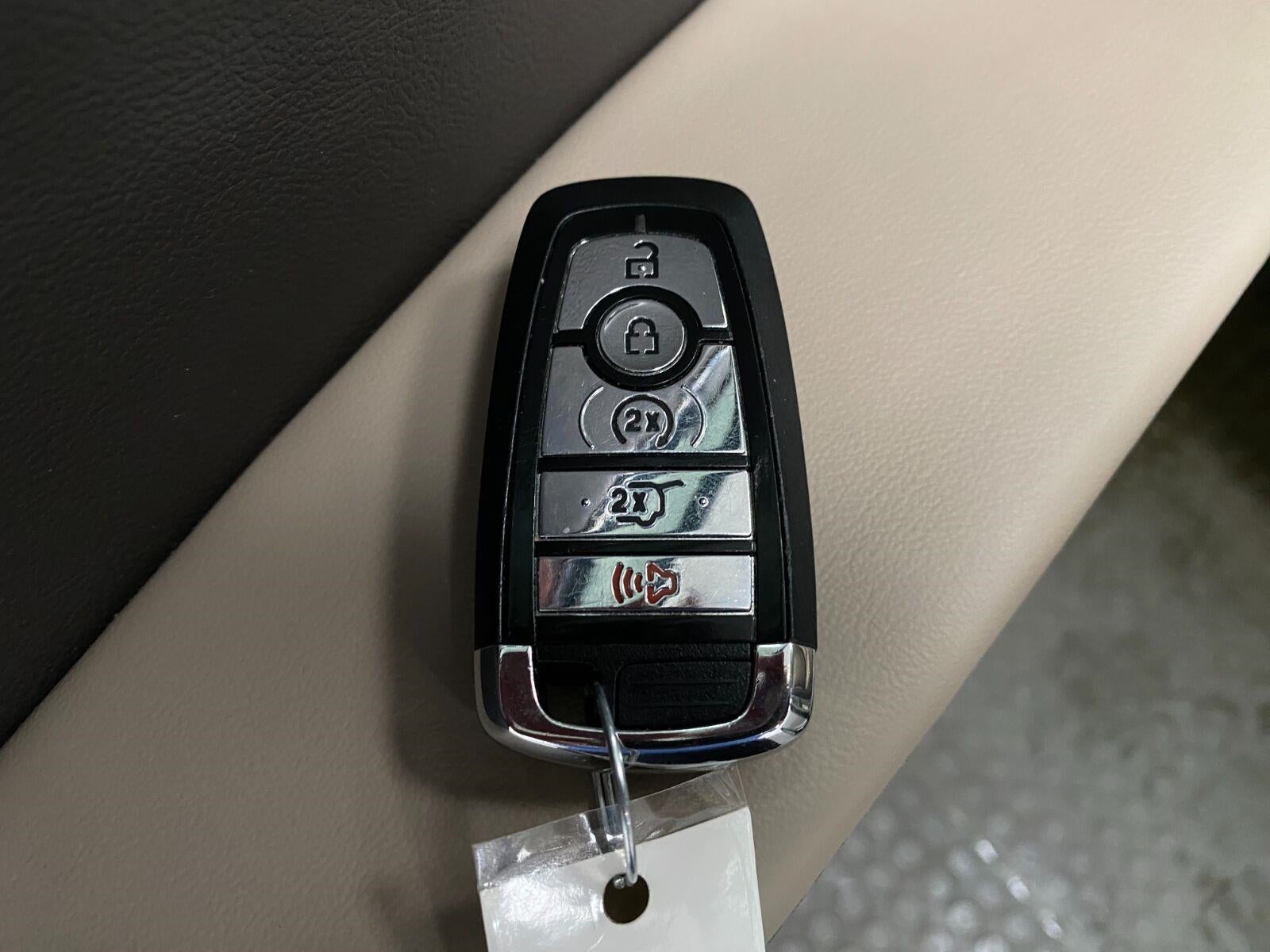 2023 Lincoln Nautilus Reserve AWD
