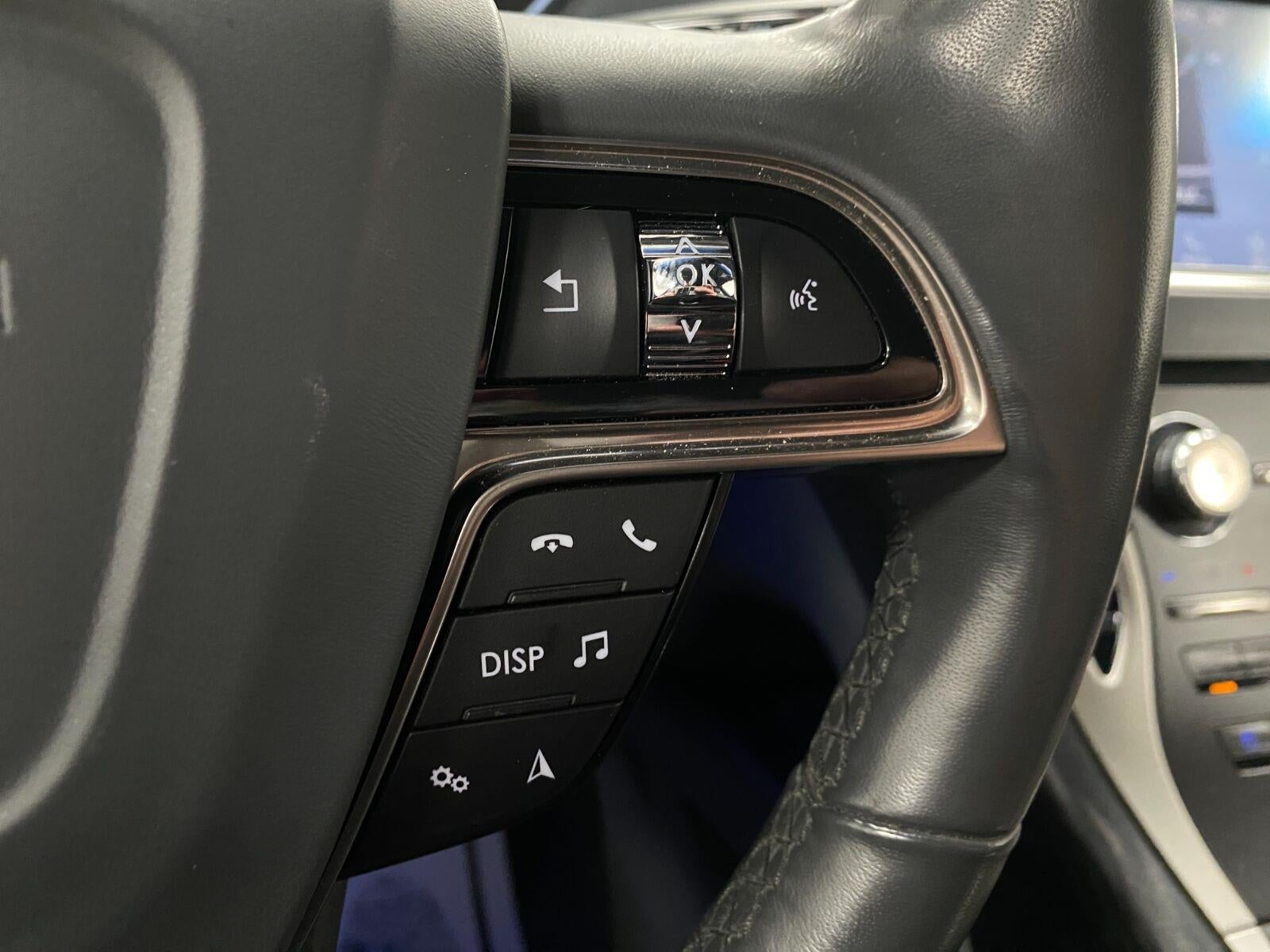 2019 Lincoln Nautilus Reserve AWD