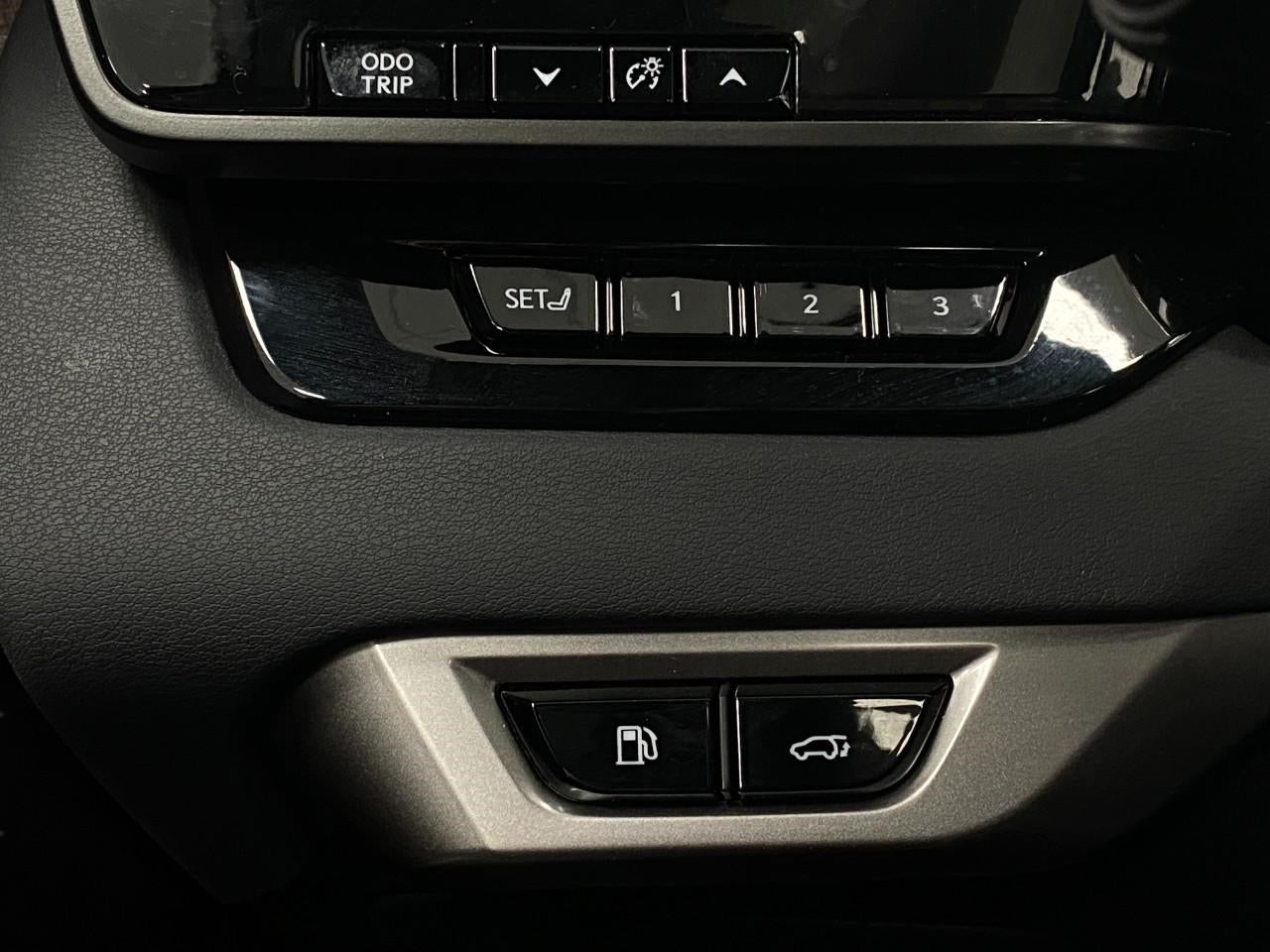 2025 Lexus RX UTILITY