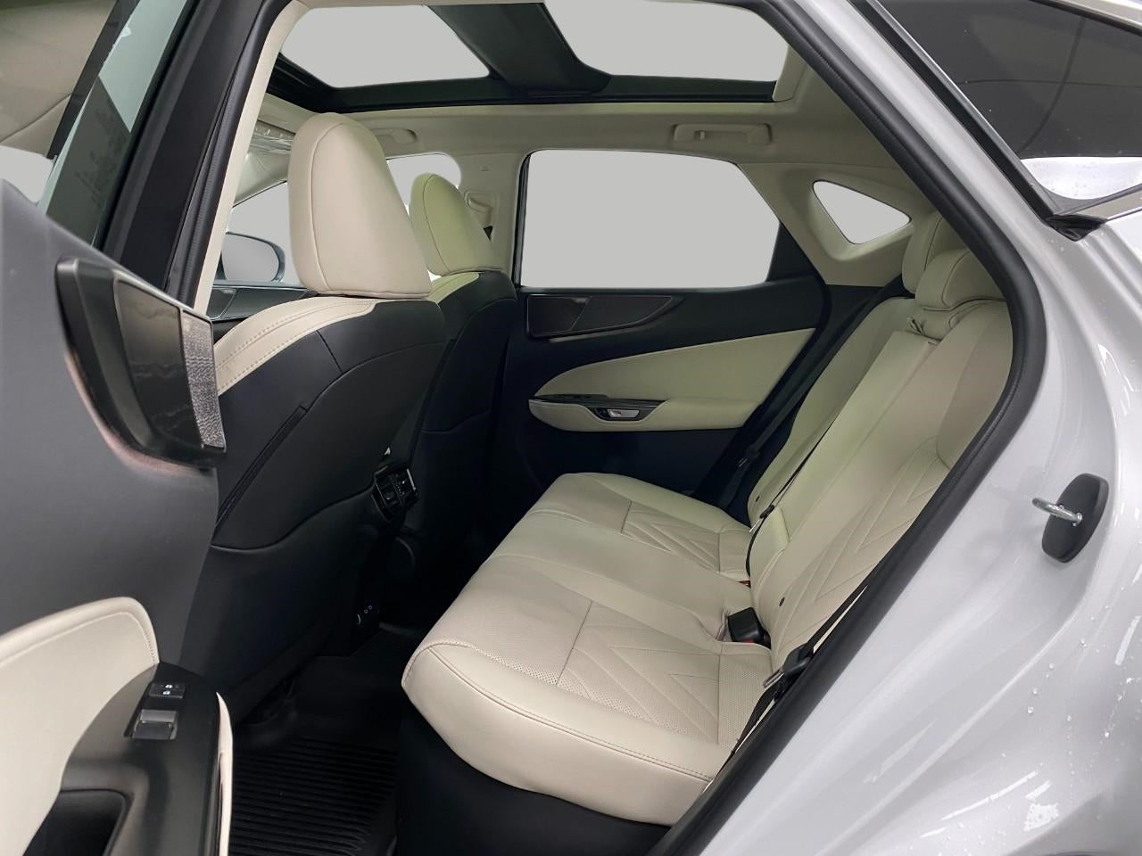 2026 Lexus NX NX 350h Luxury AWD