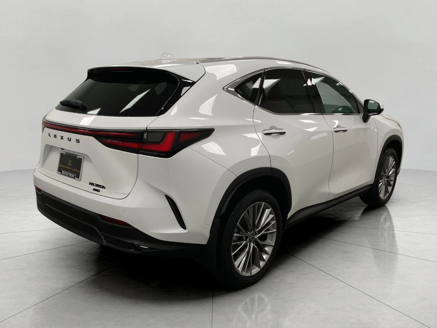 2026 Lexus NX NX 350h Luxury AWD