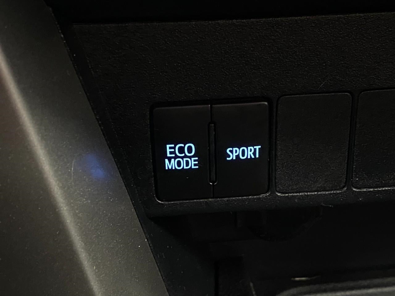 2017 Toyota RAV4 XLE AWD