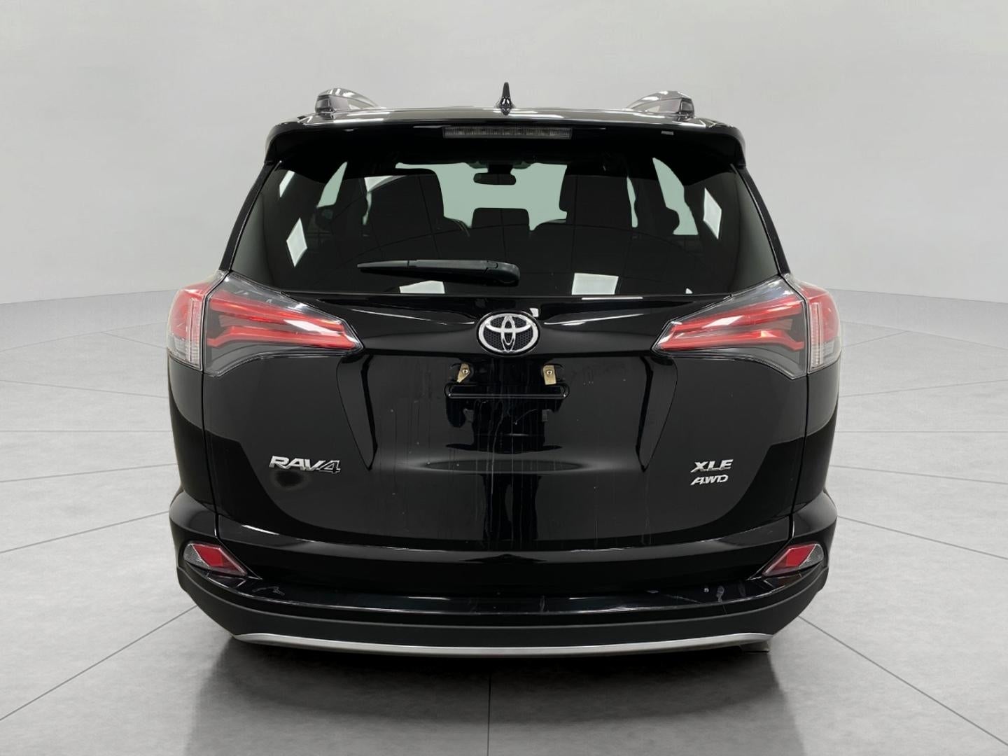 2017 Toyota RAV4 XLE AWD