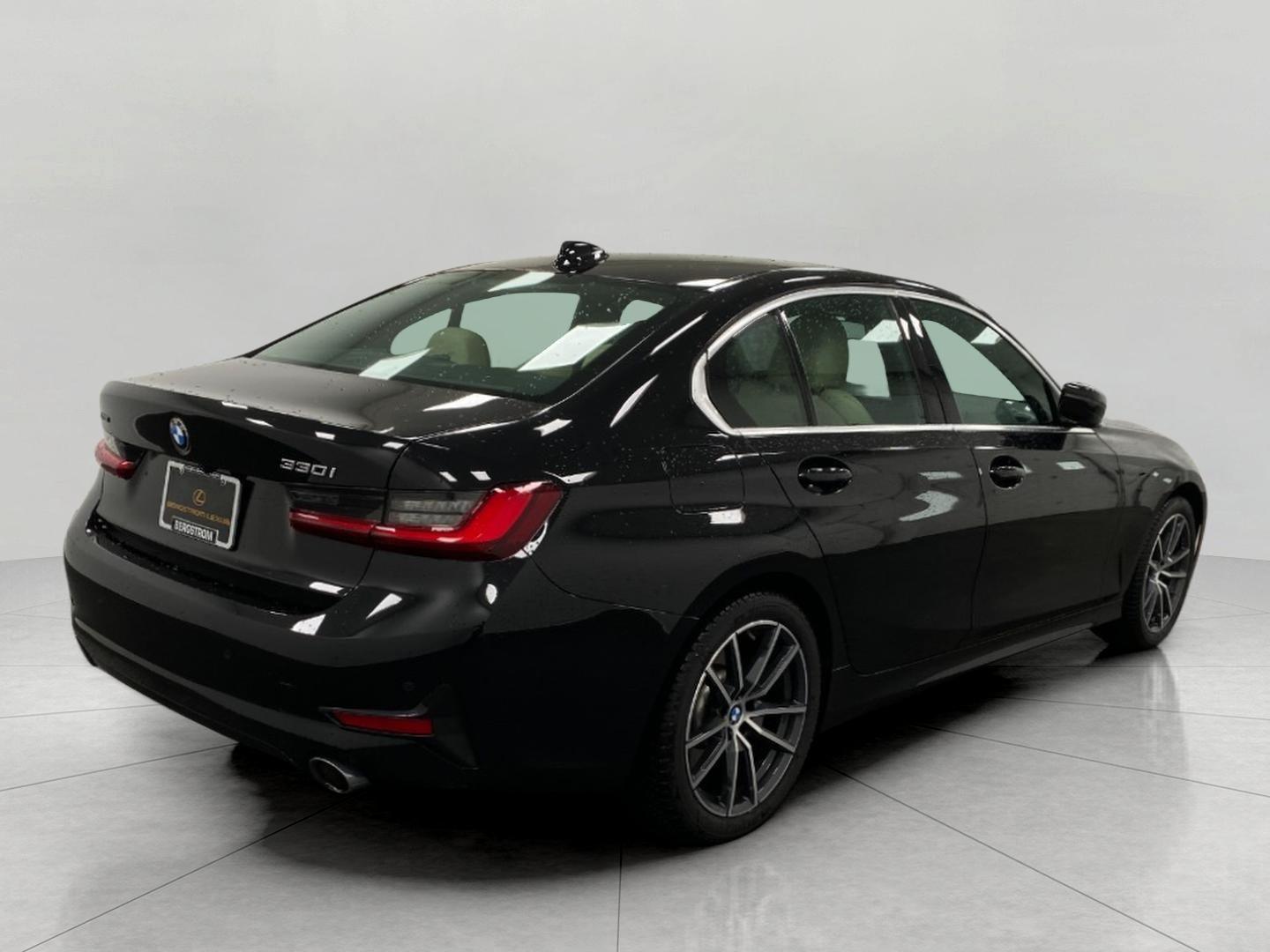 2022 BMW 3 Series 330i xDrive Sedan North America