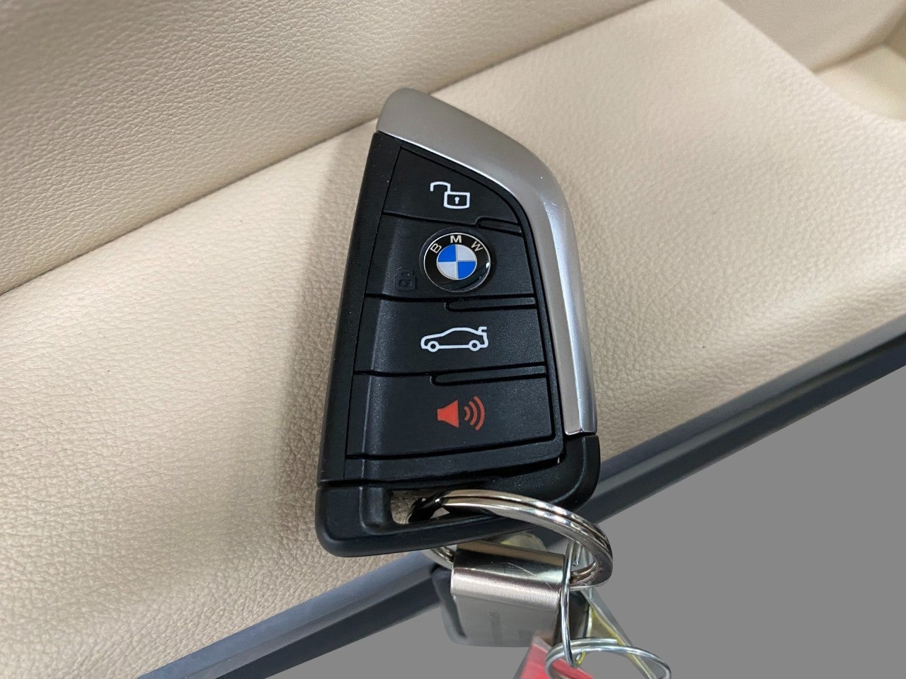 2022 BMW 3 Series 330i xDrive Sedan North America