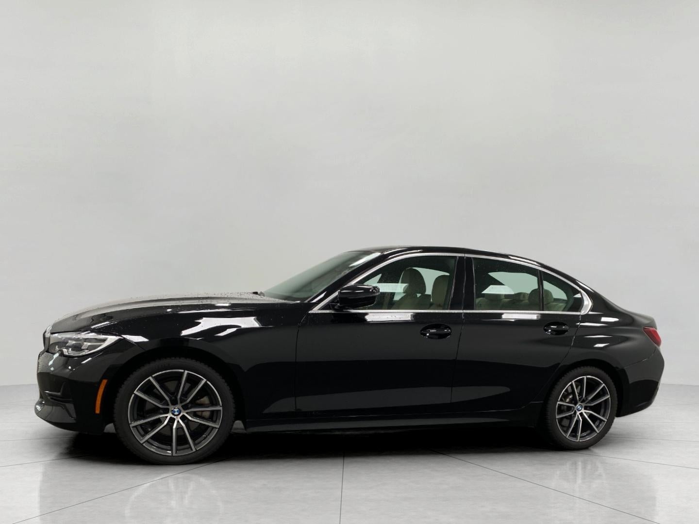2022 BMW 3 Series 330i xDrive Sedan North America