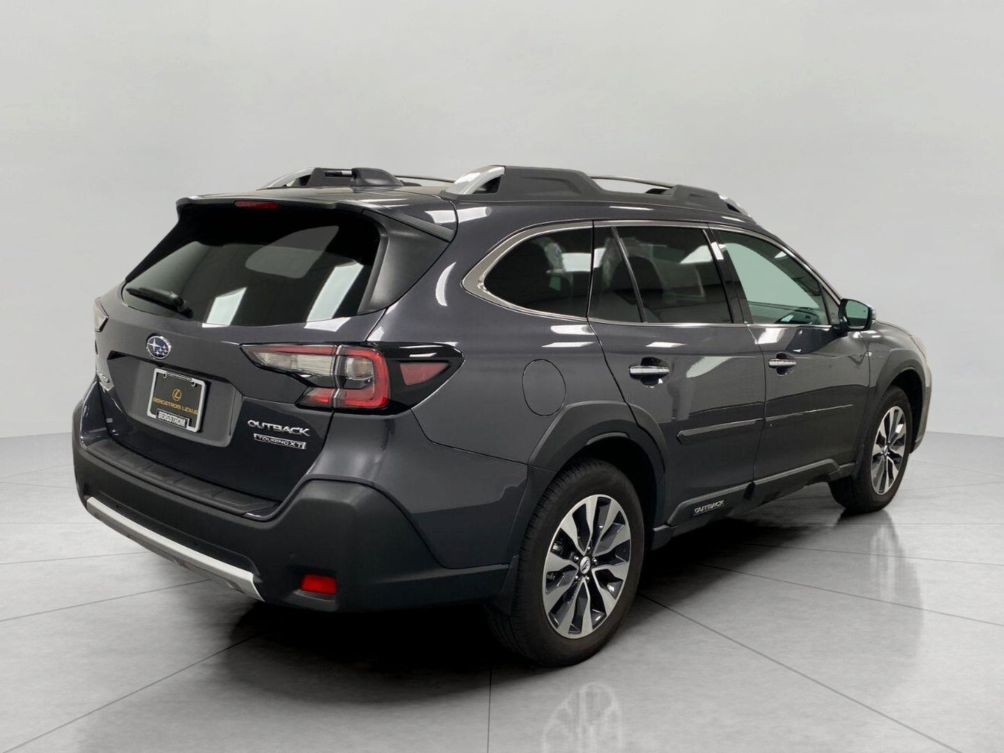 2024 Subaru Outback Touring XT AWD