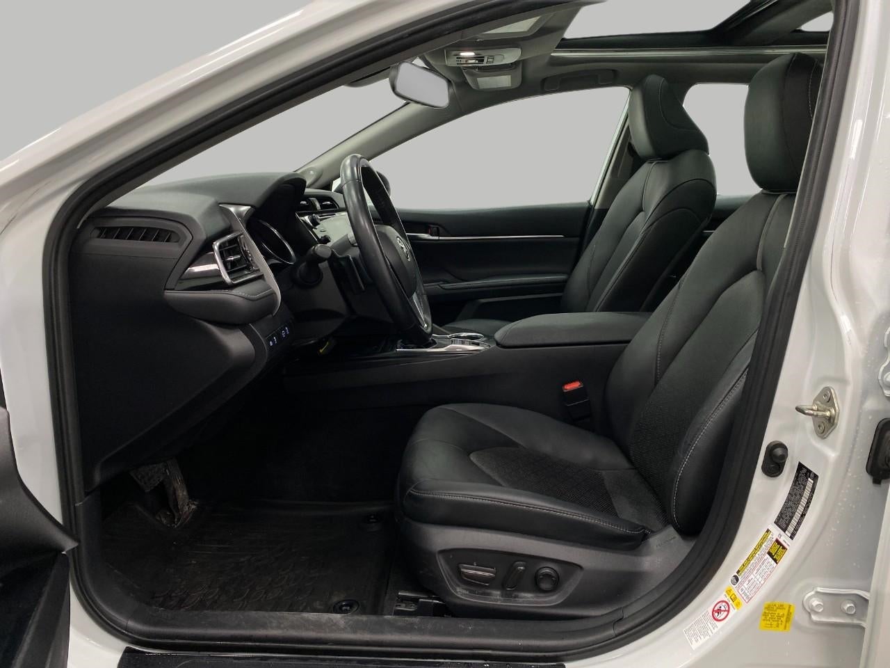 2019 Toyota Camry XSE Auto