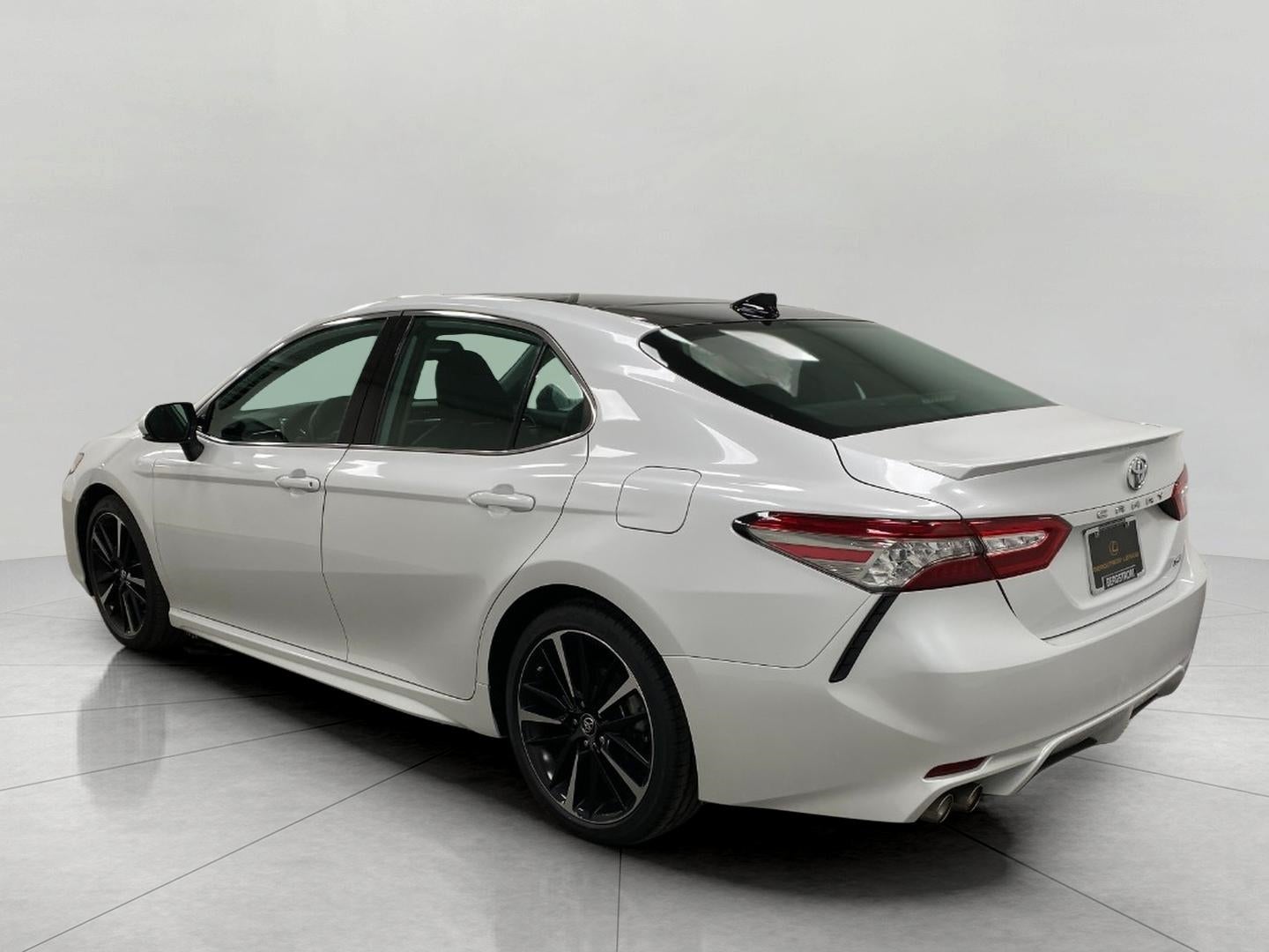 2019 Toyota Camry XSE Auto