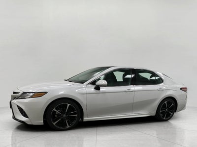 2019 Toyota Camry XSE Auto