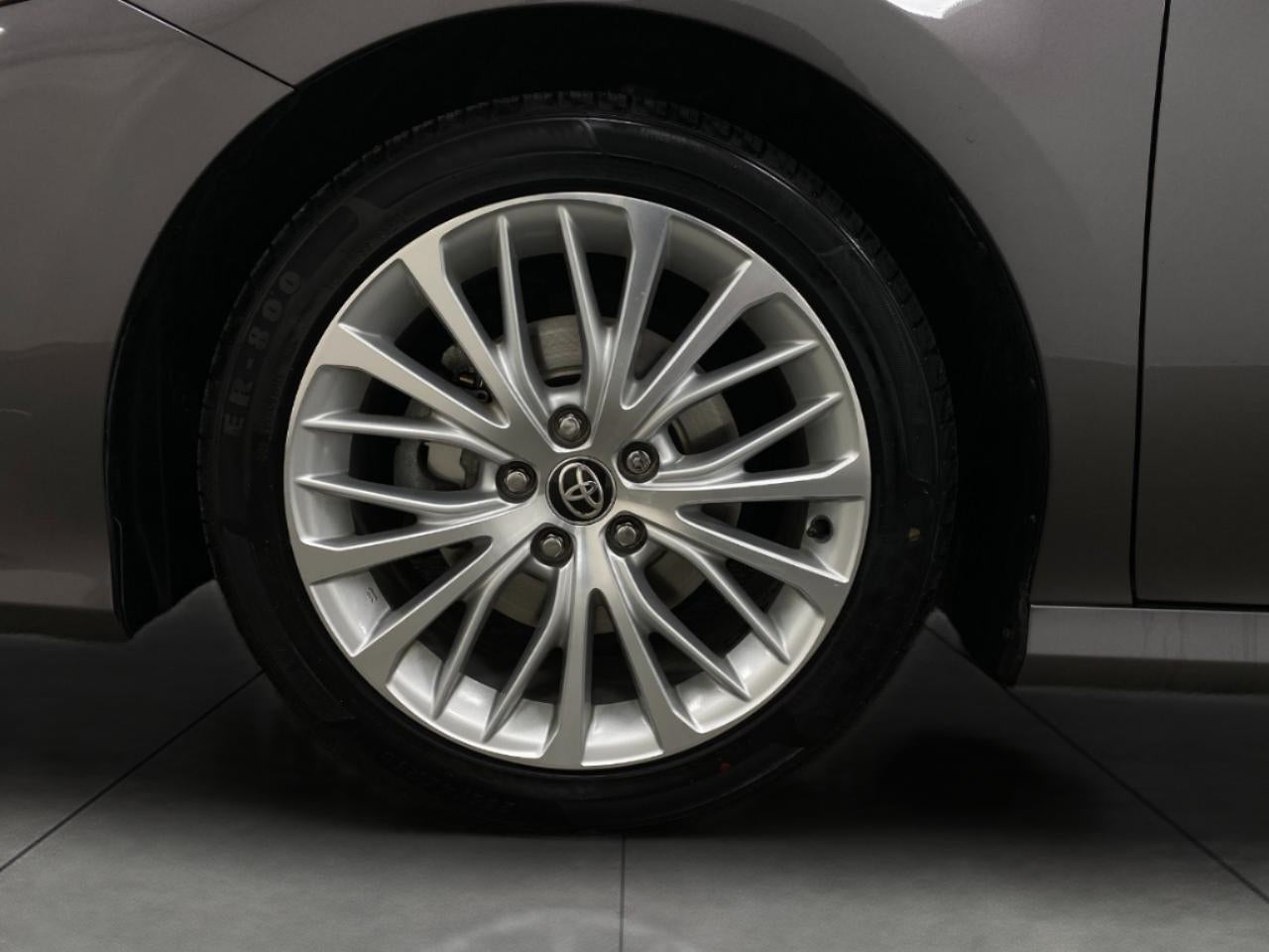 2020 Toyota Camry XLE Auto AWD