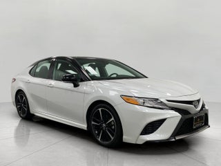 2020 Toyota Camry XSE Auto