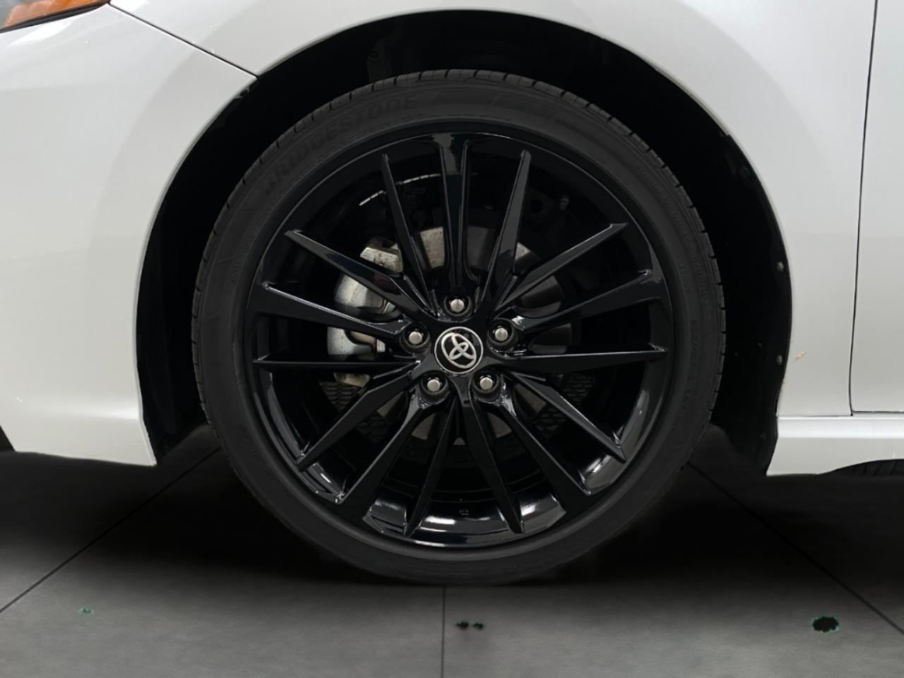 2024 Toyota Camry XSE V6 Auto