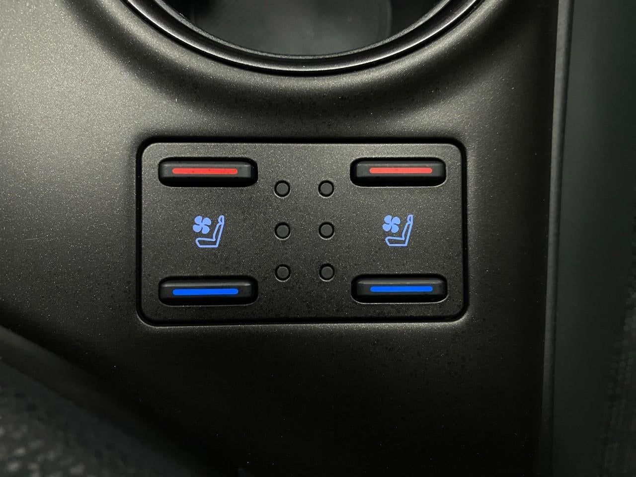 2024 Toyota Camry XSE V6 Auto