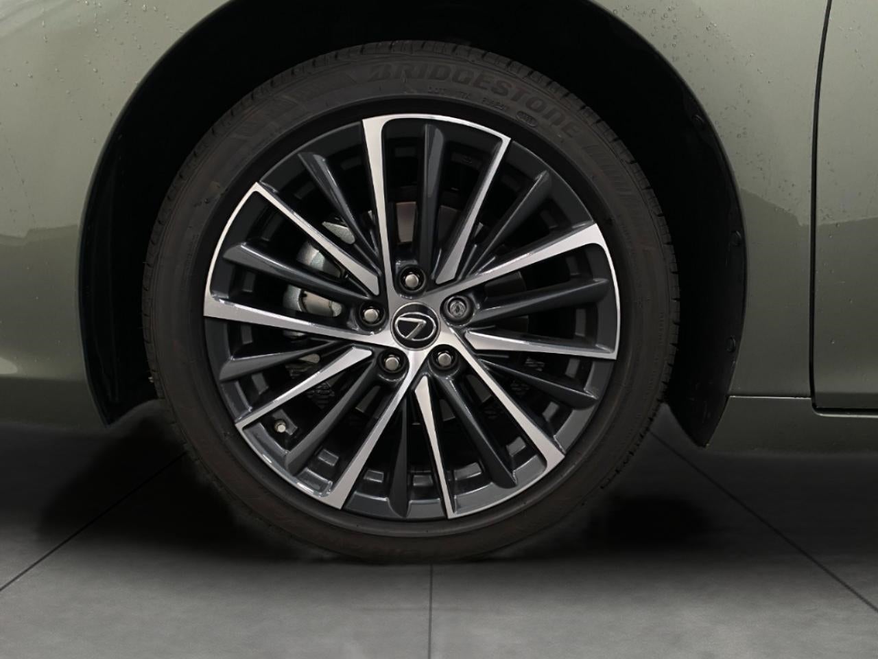 2025 Lexus ES ES 350 FWD