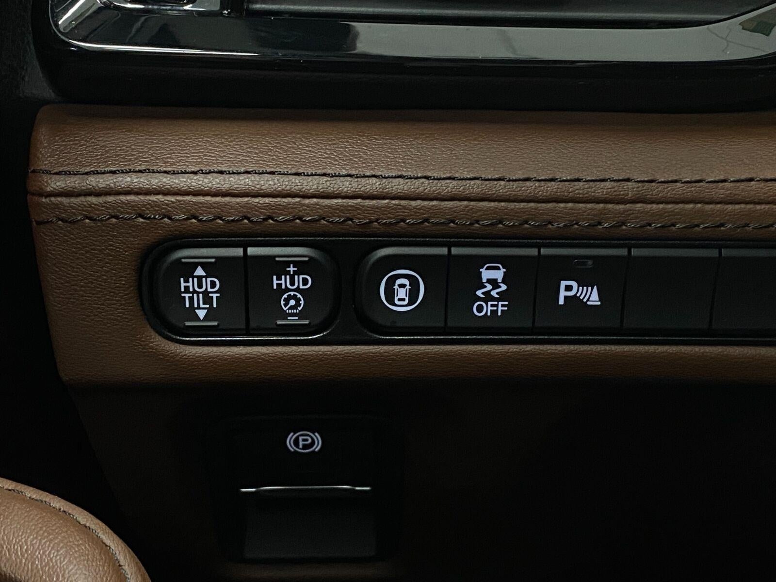 2025 Acura MDX SH-AWD w/Advance Package