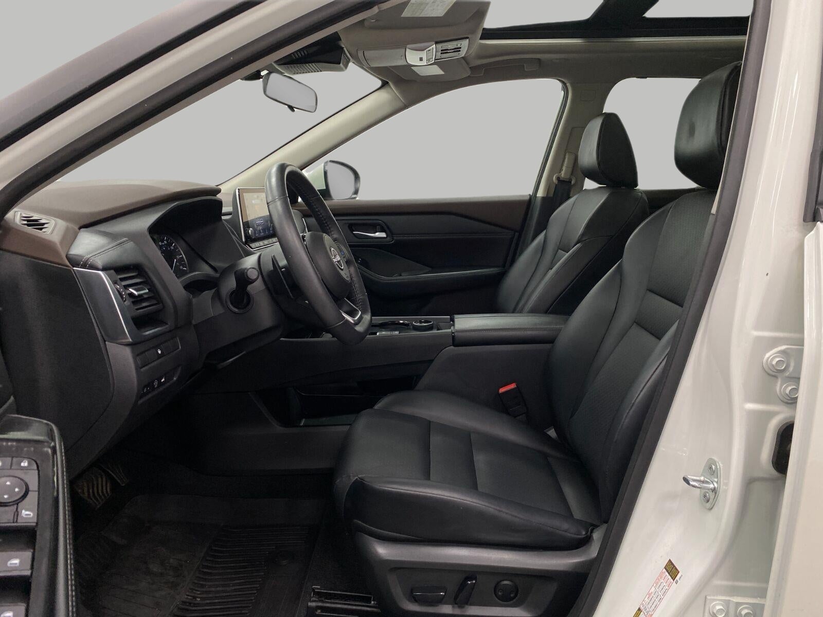 2023 Nissan Rogue AWD SV