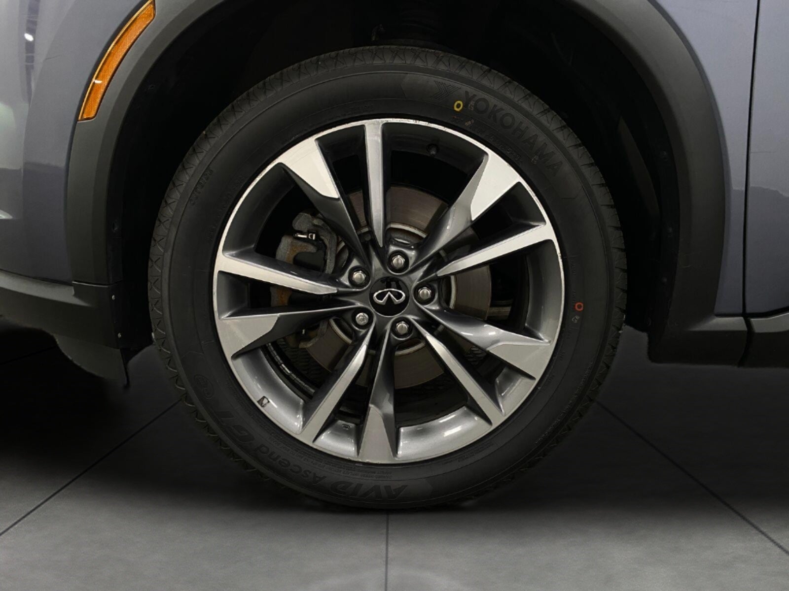 2023 INFINITI QX60 LUXE AWD
