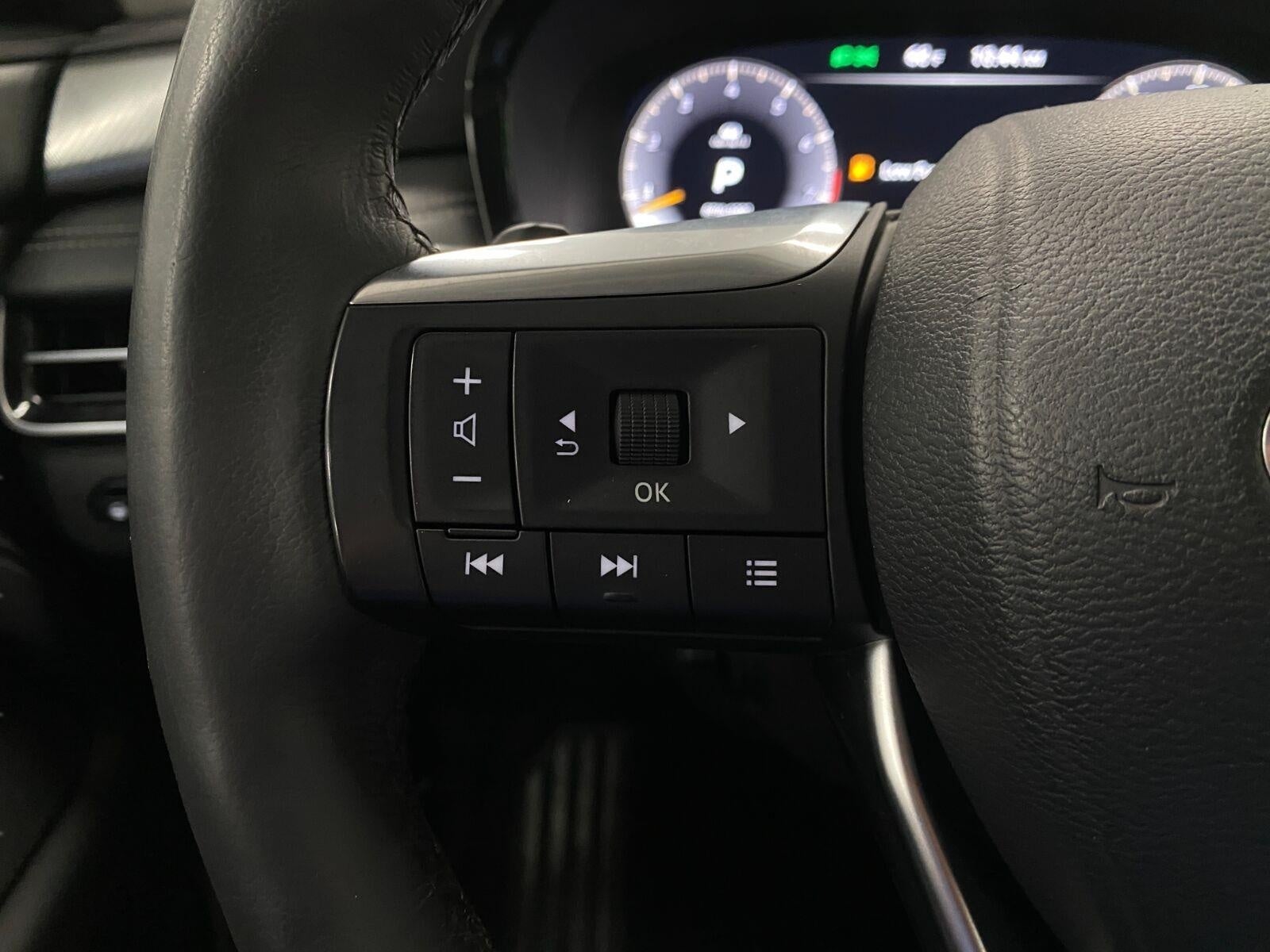 2023 INFINITI QX60 LUXE AWD