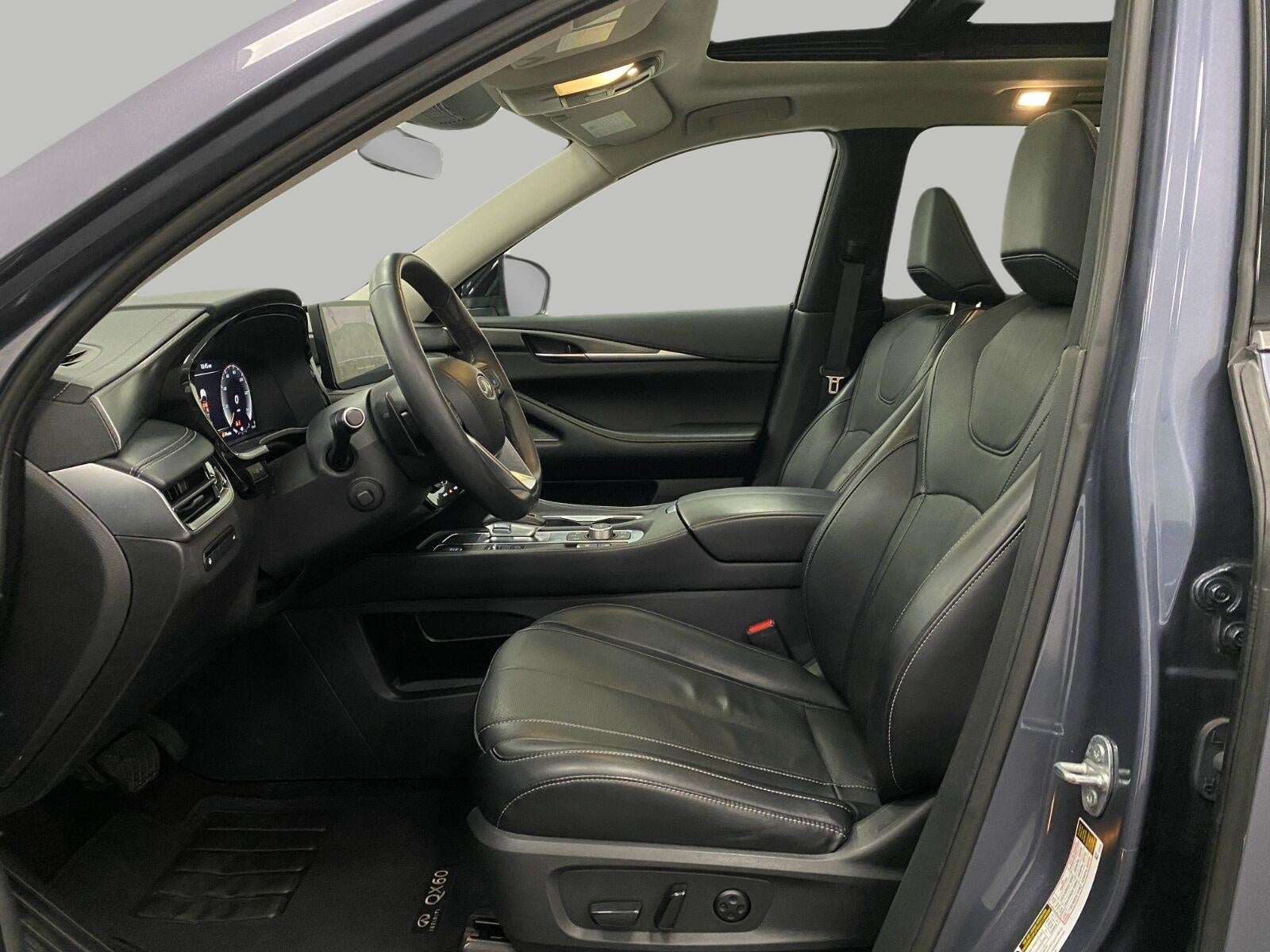 2023 INFINITI QX60 LUXE AWD