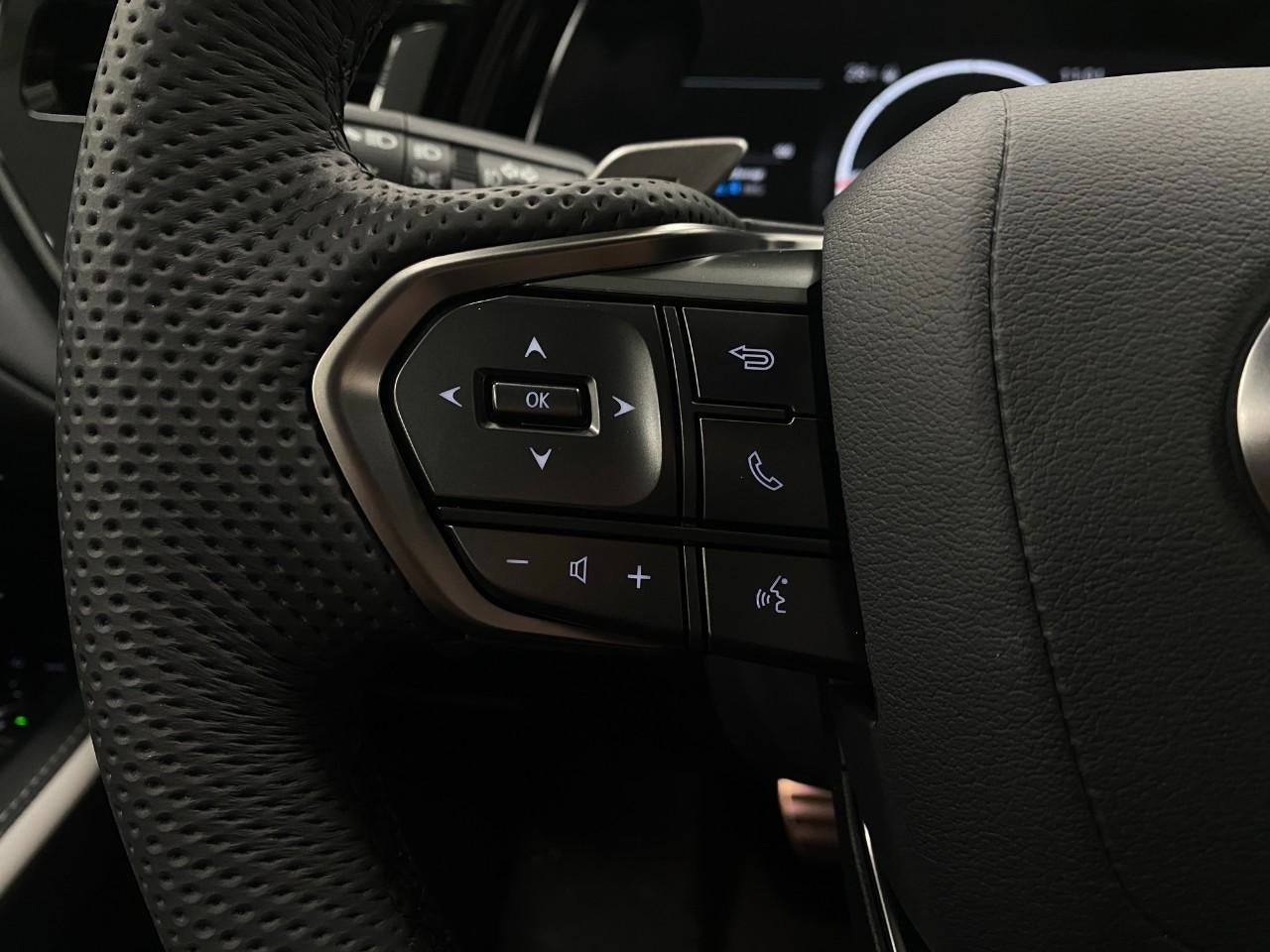 2026 Lexus TX TX 500h F SPORT Performance Premium AWD