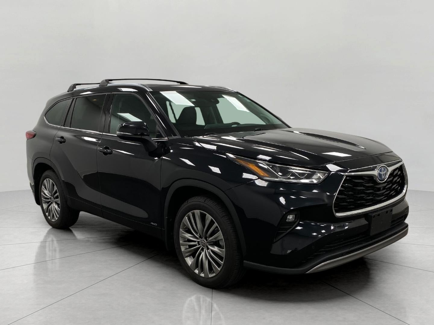 2022 Toyota Highlander Hybrid Platinum AWD