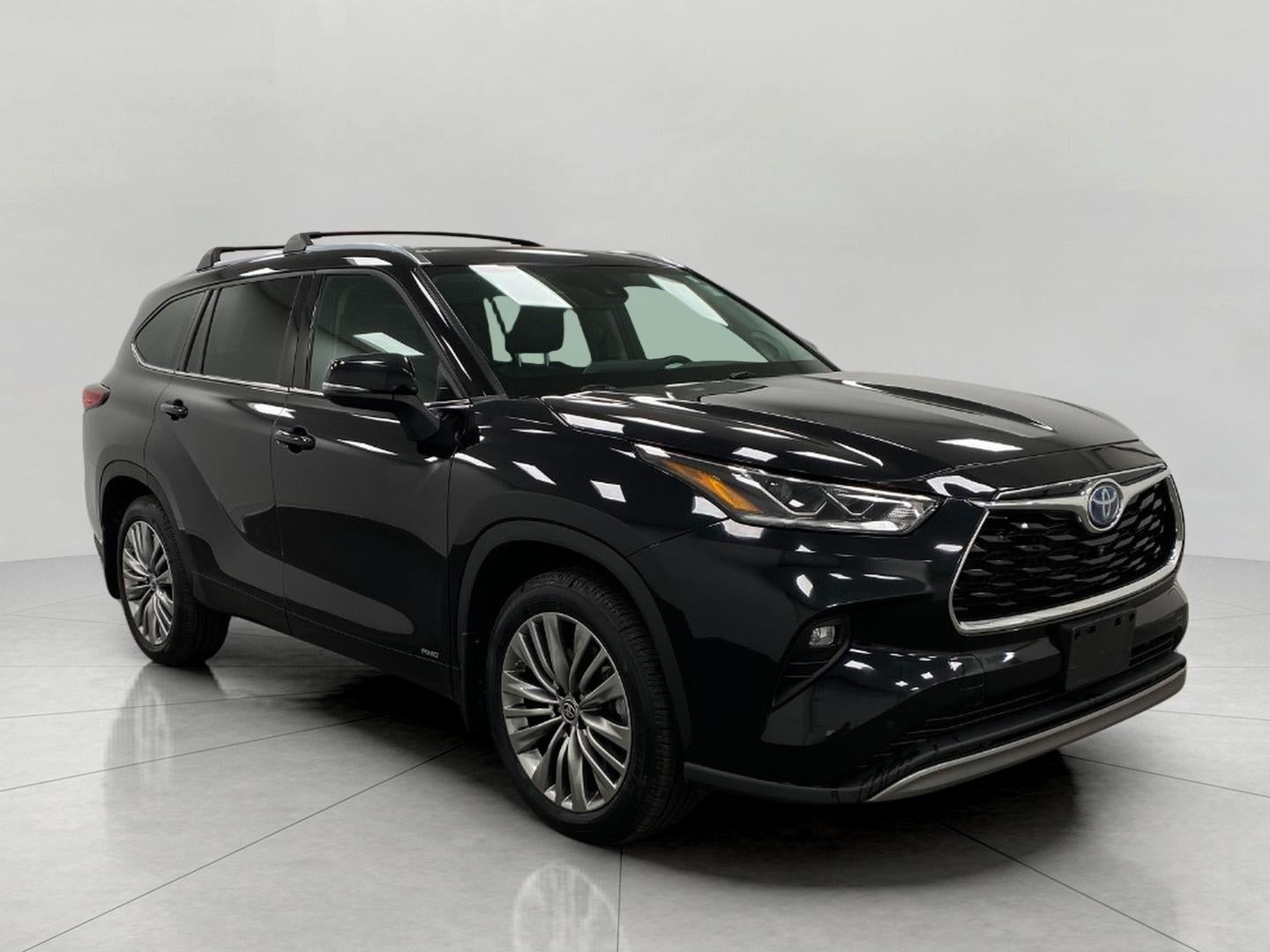 2022 Toyota Highlander Hybrid Platinum AWD