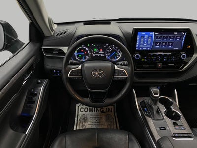 2022 Toyota Highlander Hybrid Platinum AWD