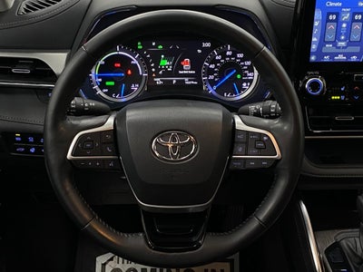 2022 Toyota Highlander Hybrid Platinum AWD