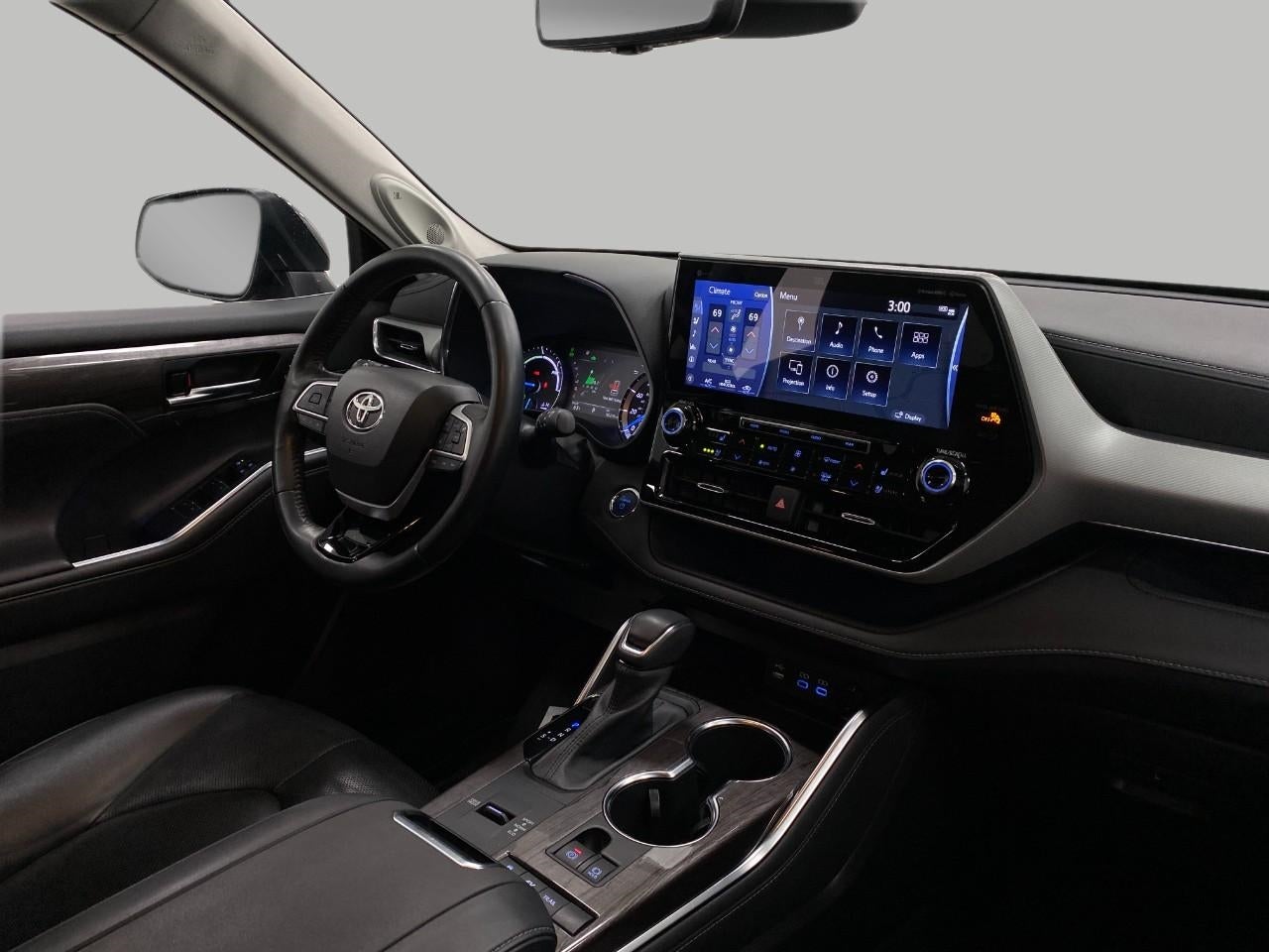 2022 Toyota Highlander Hybrid Platinum AWD