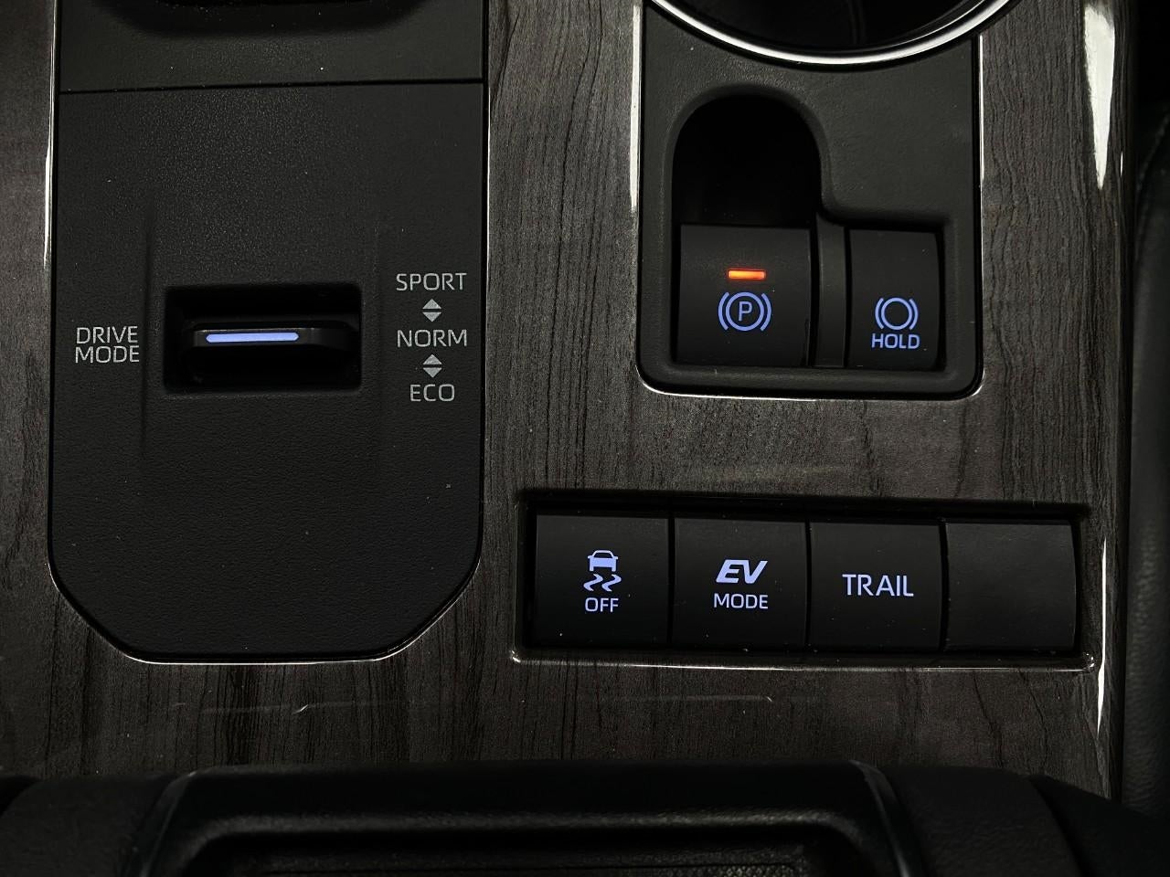 2022 Toyota Highlander Hybrid Platinum AWD